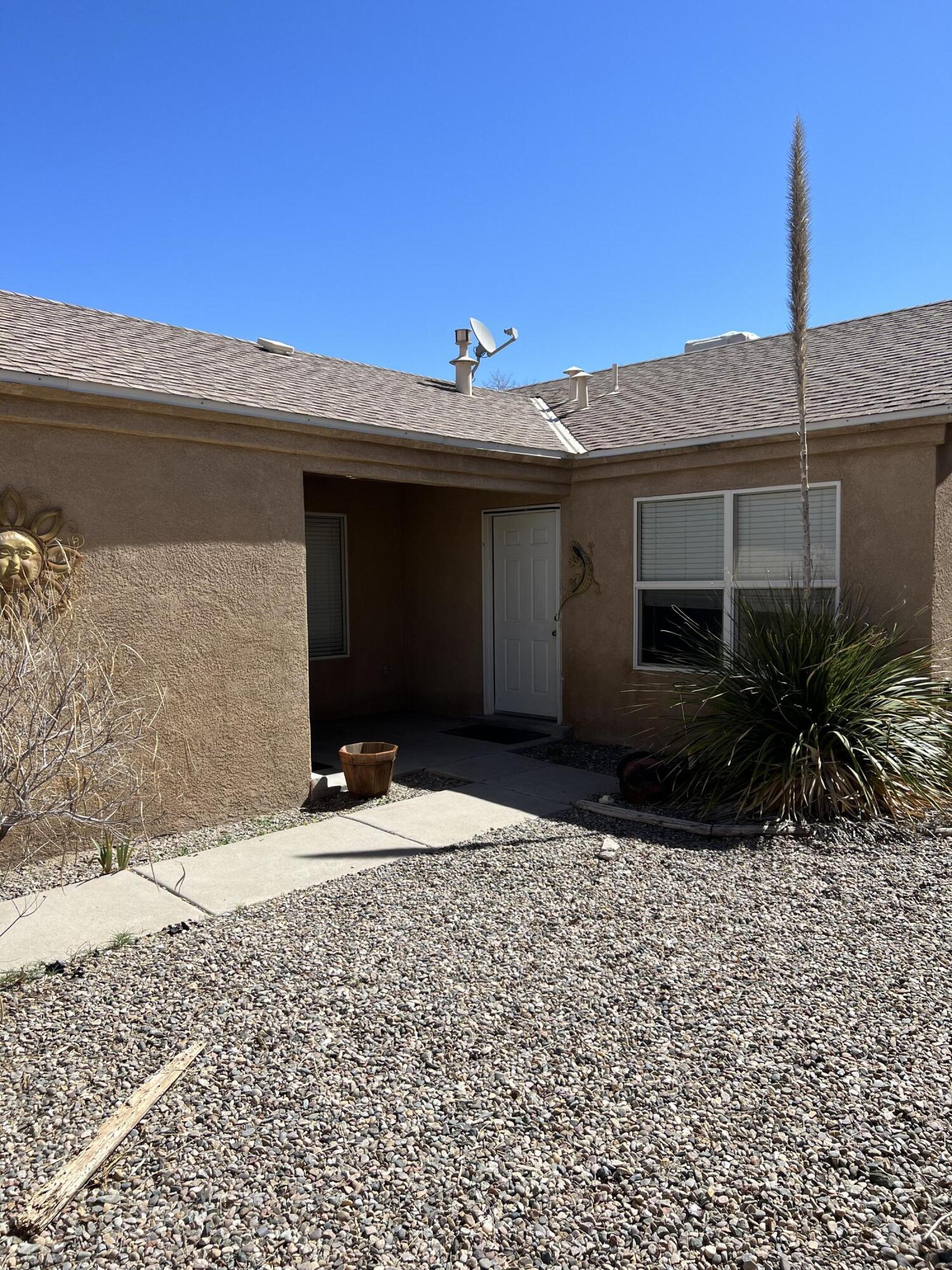 490 Camino Del Rey SW