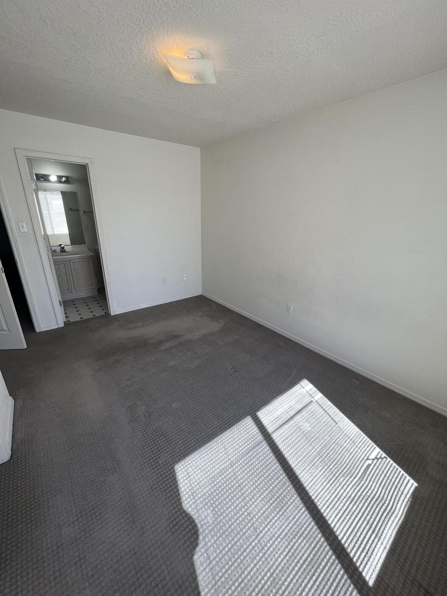 490 Camino Del Rey SW