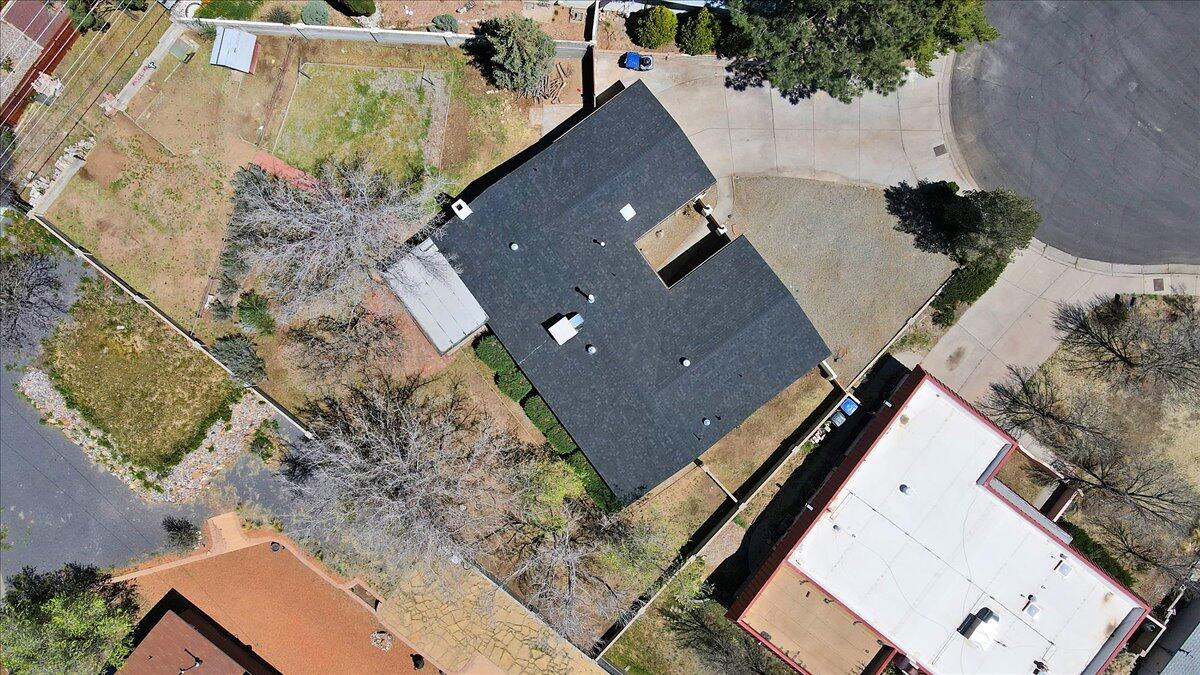 3829 Valerie Place NE