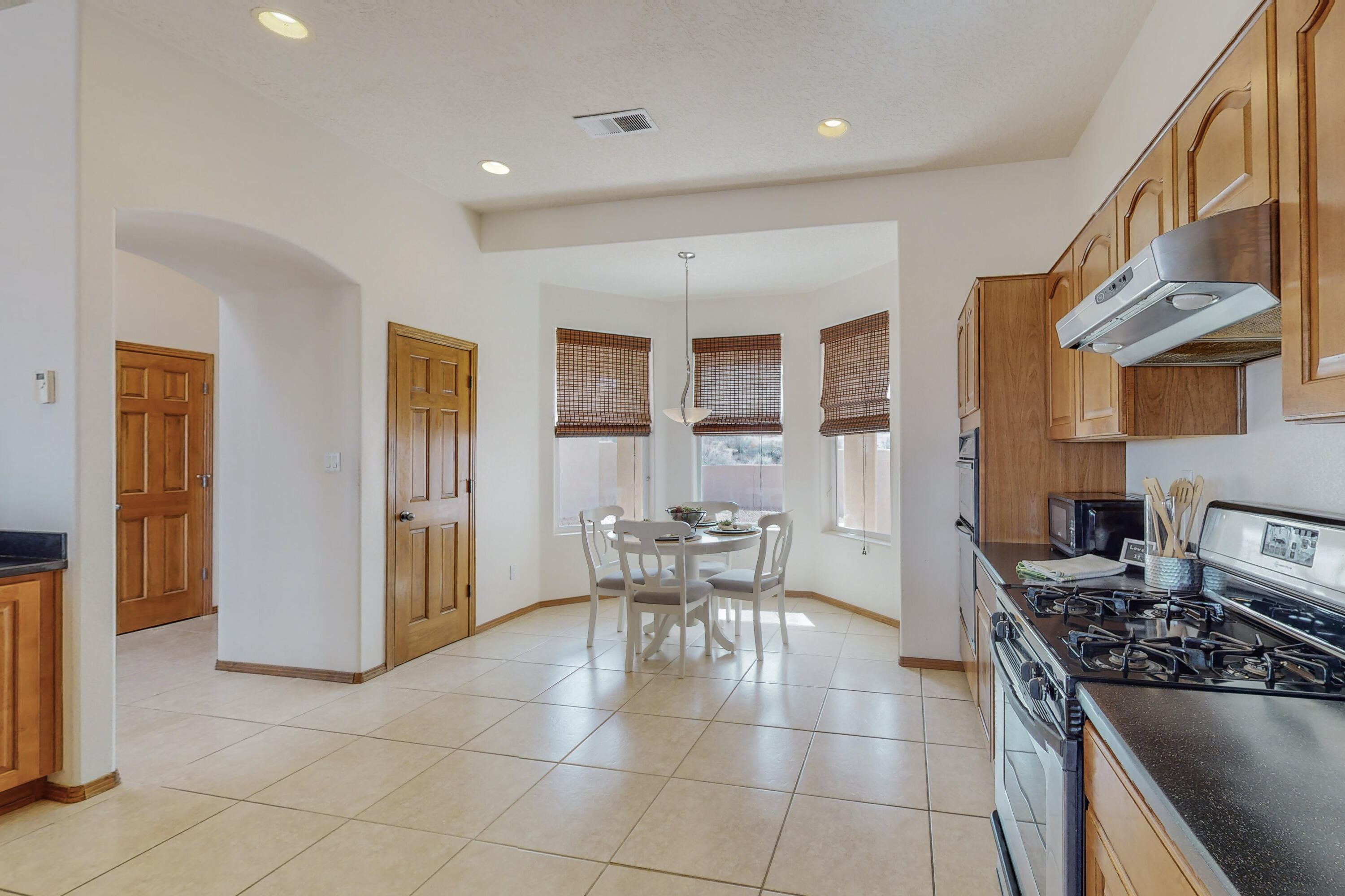 1305 45th Street NE