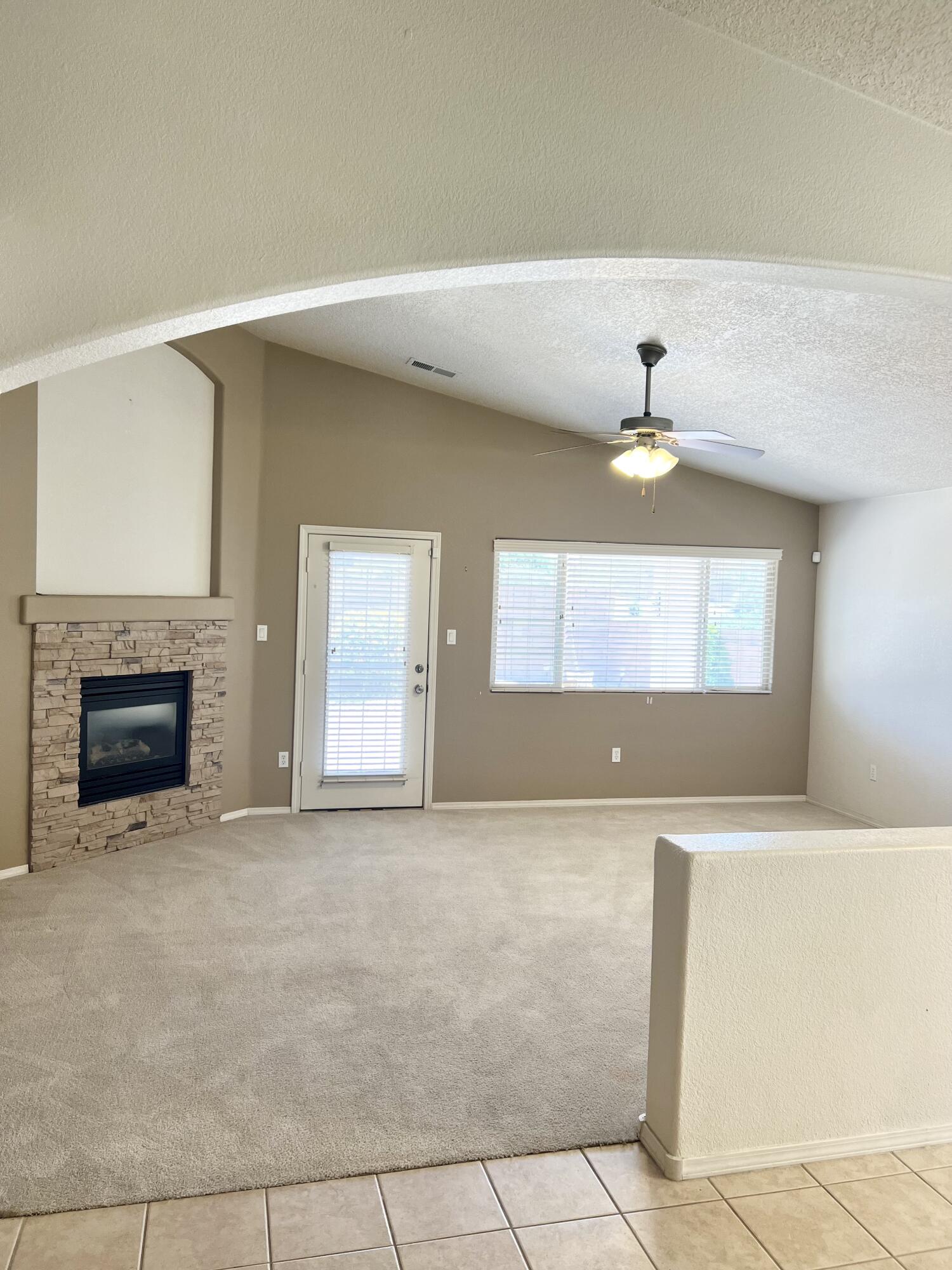 2212 Las Brisas Circle SE