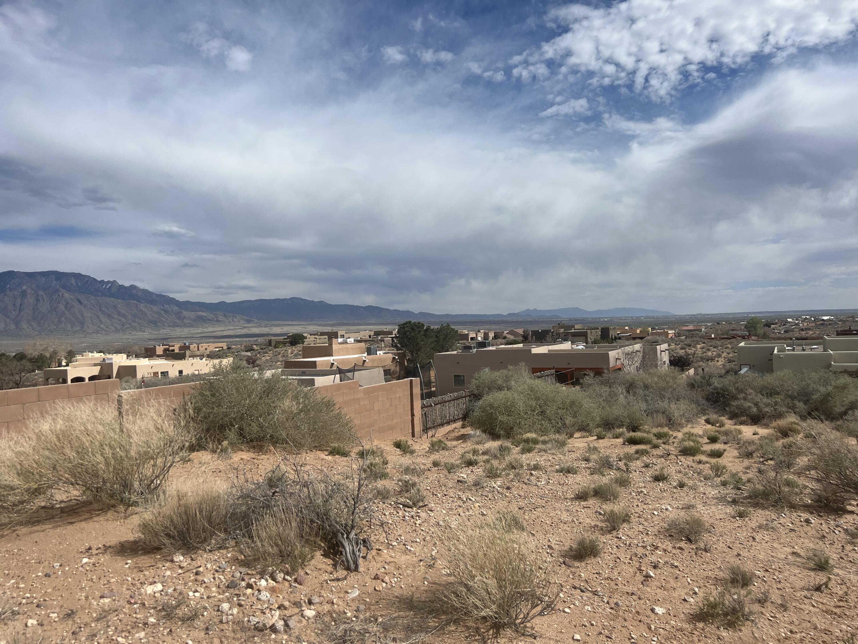 6006 La Paz Road NE