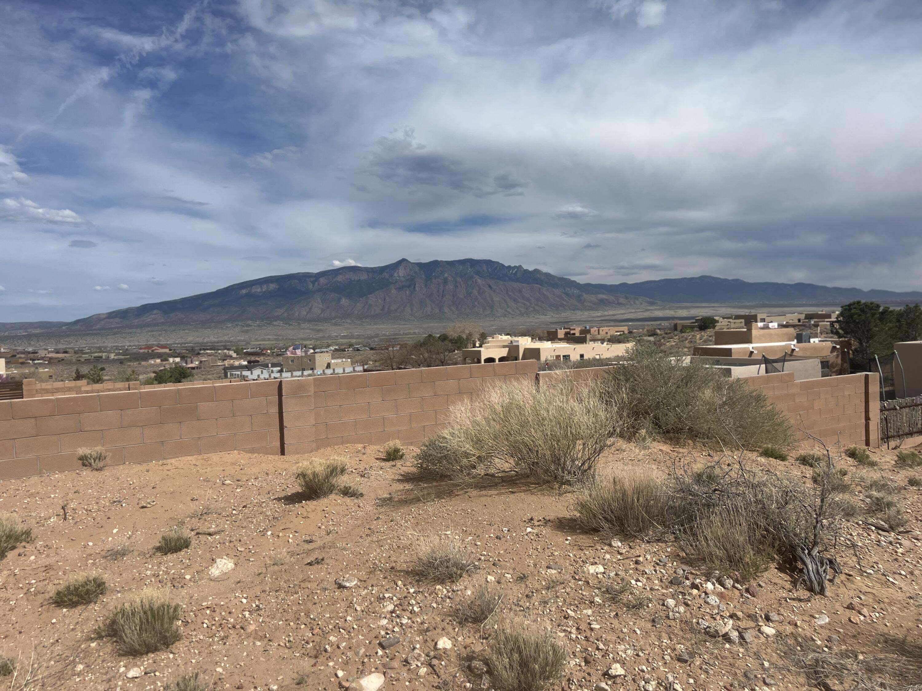 6006 La Paz Road NE