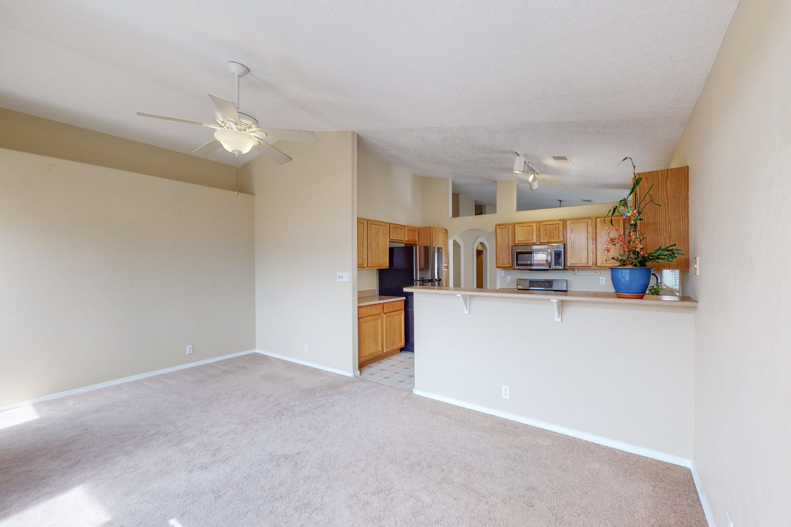 7000 Skylar Drive NE