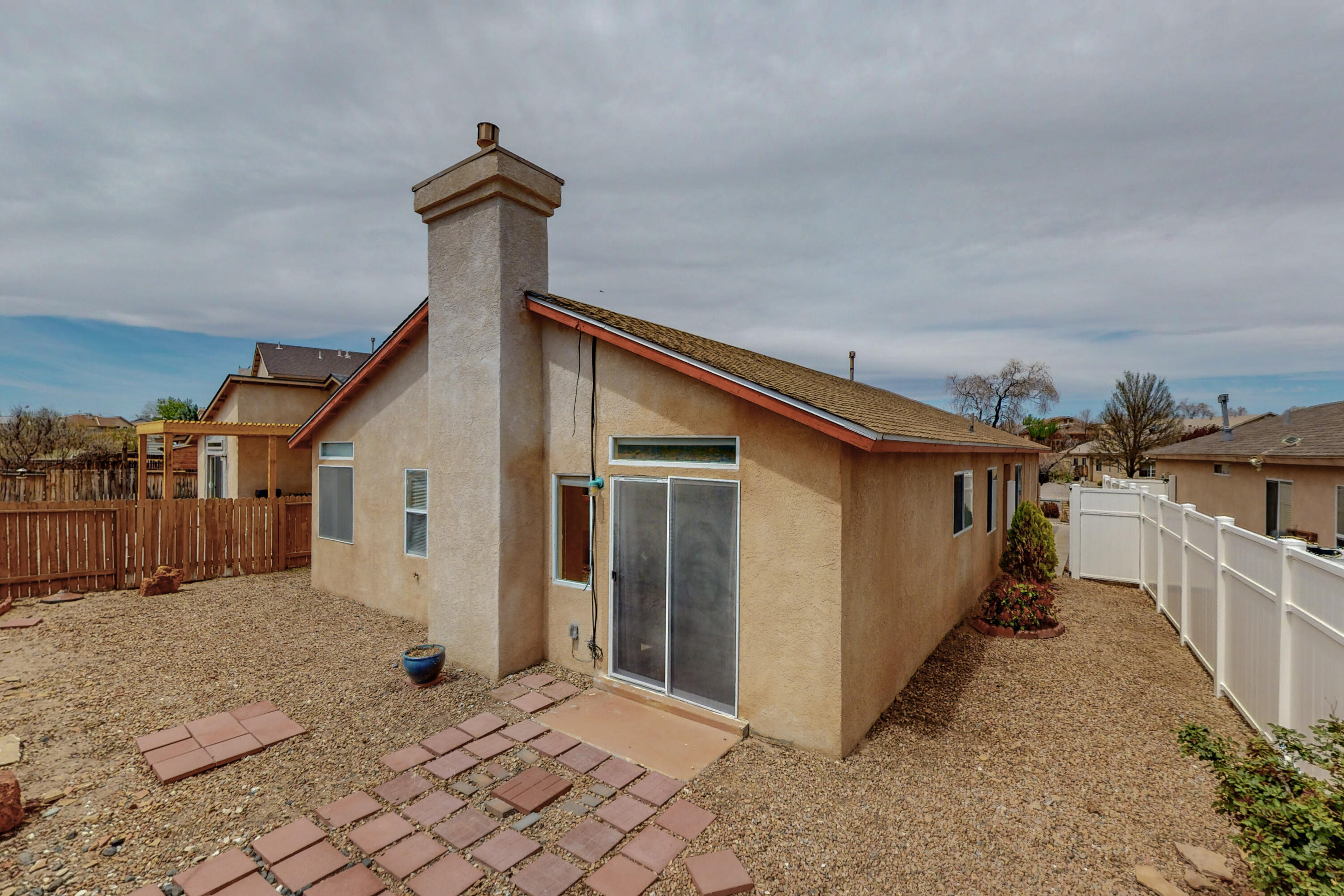 7000 Skylar Drive NE