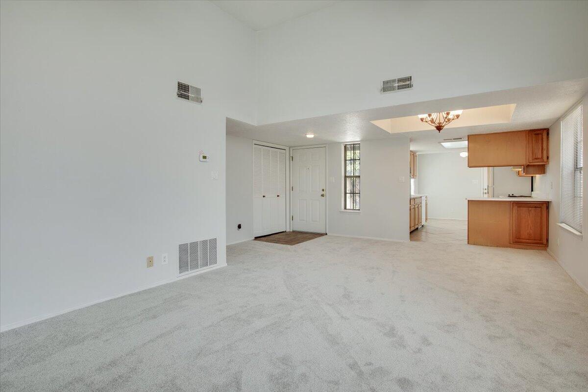 3932 Ladera Drive NW