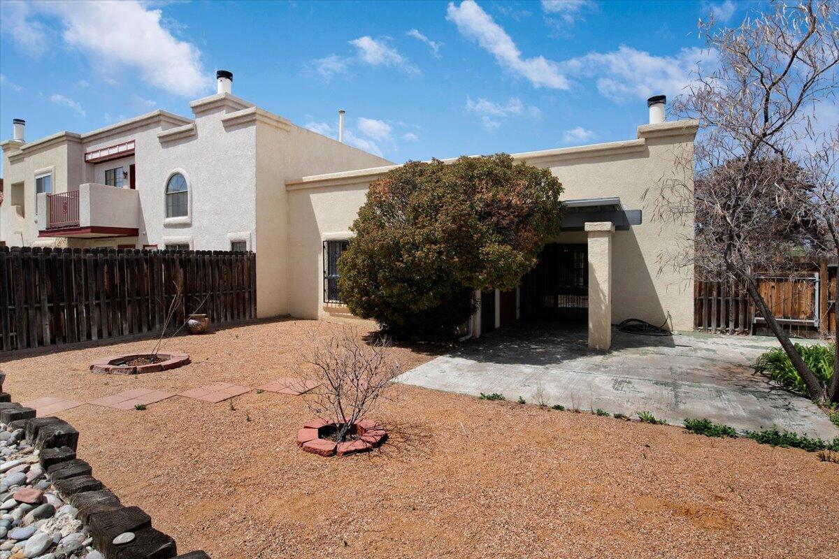 3932 Ladera Drive NW