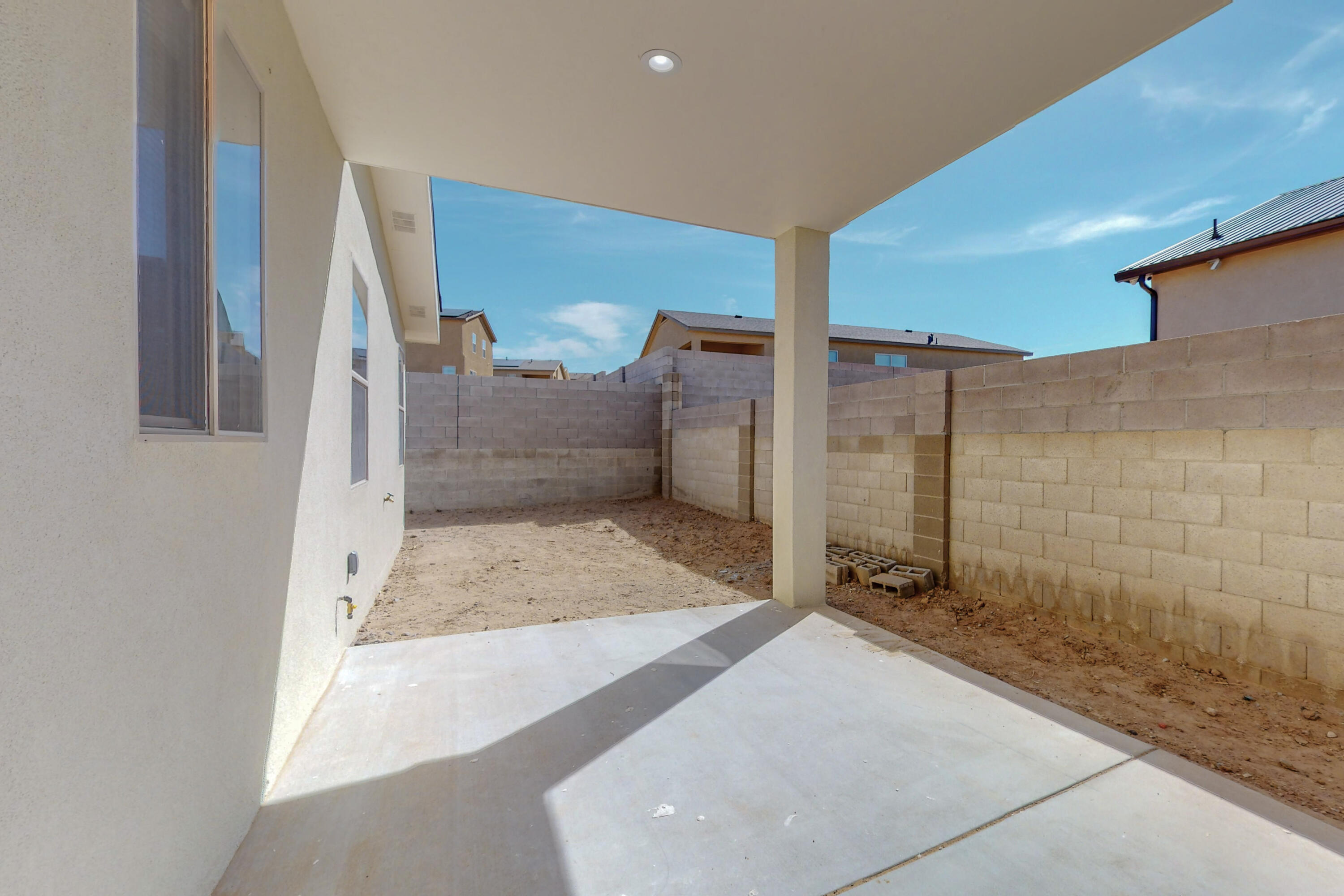 18 Camel Road