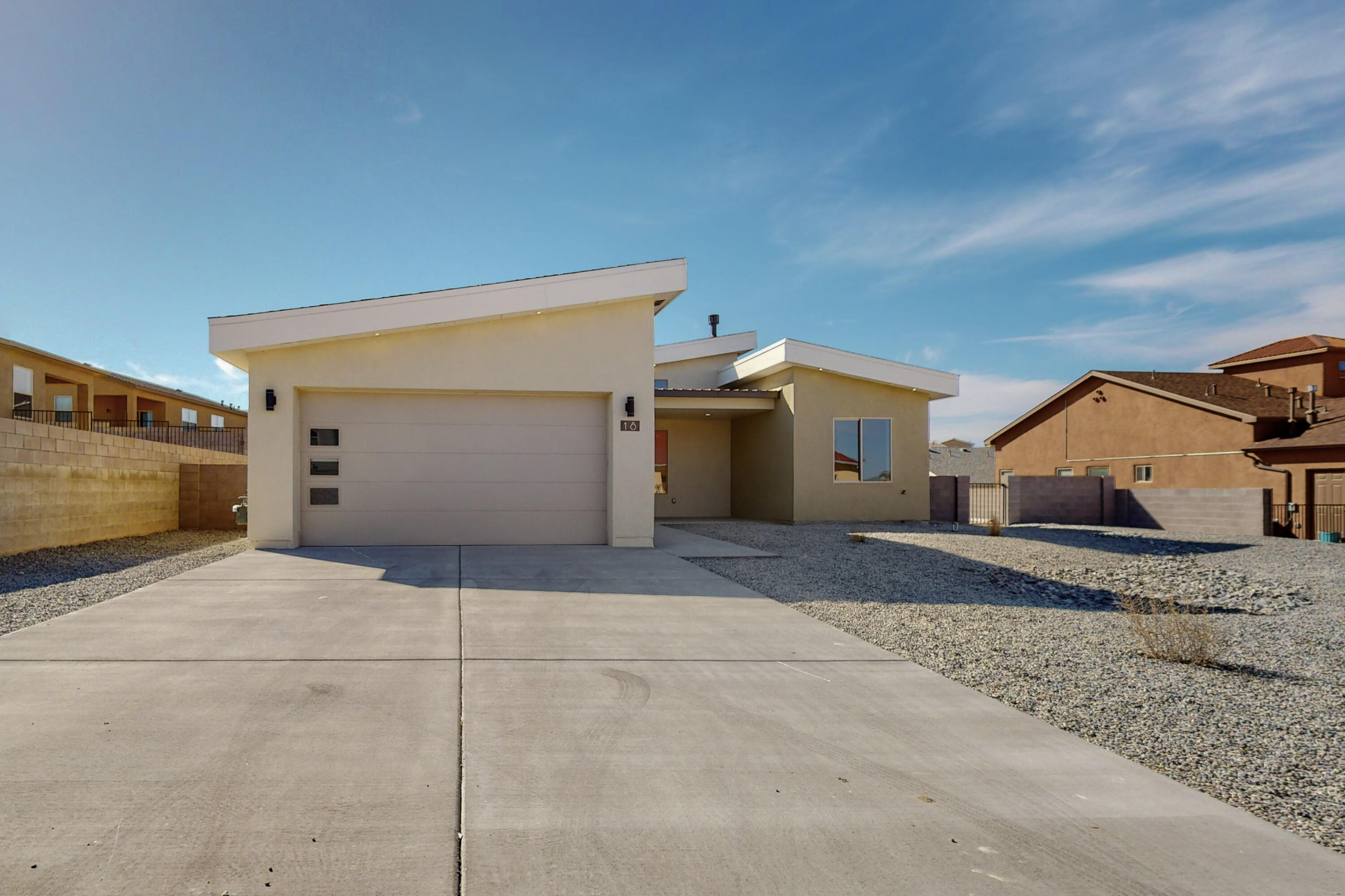 18 Camel Road