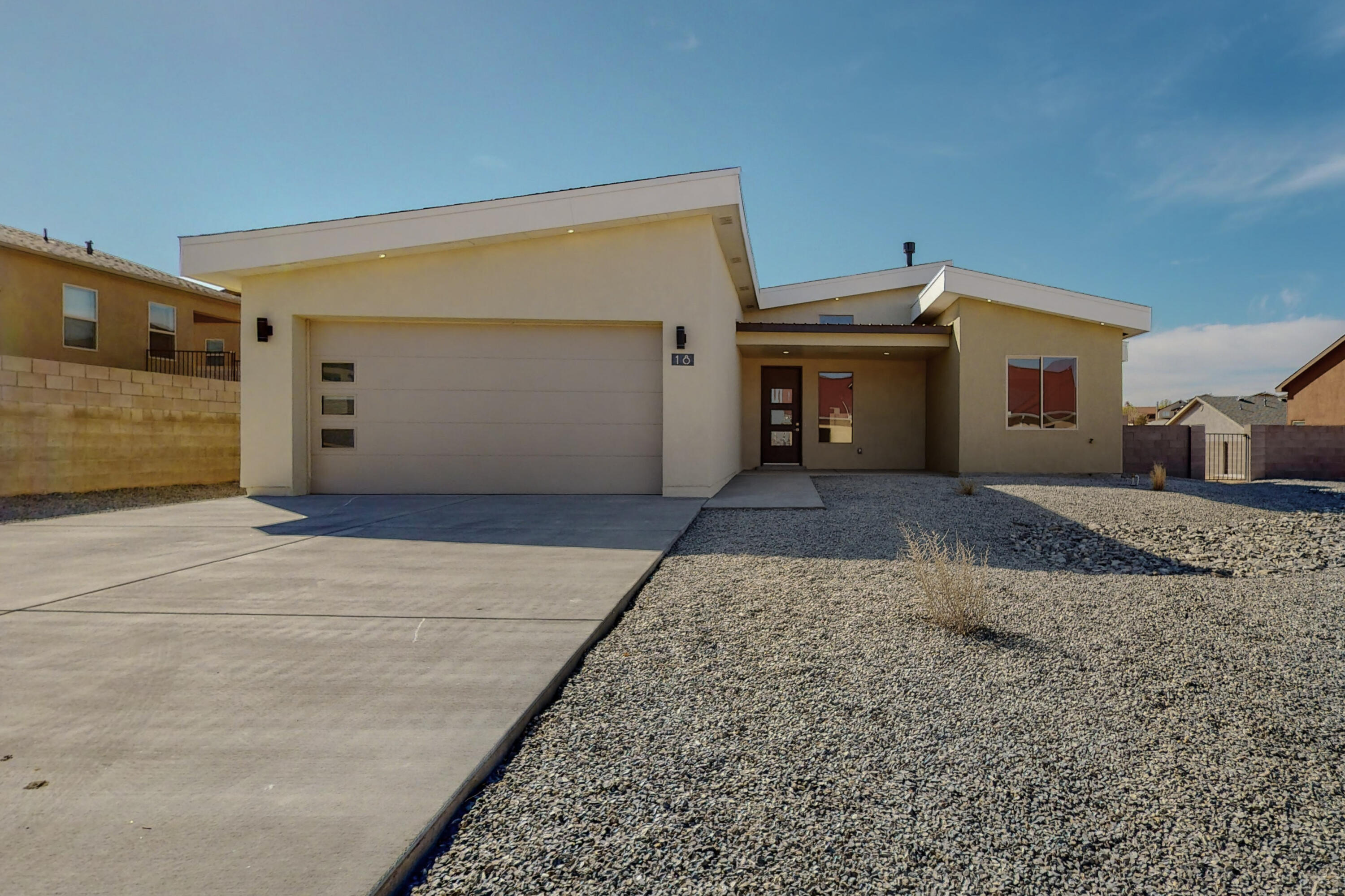 18 Camel Road