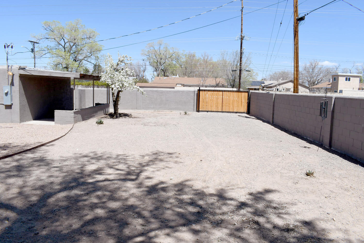 540 Hermosa Drive NE