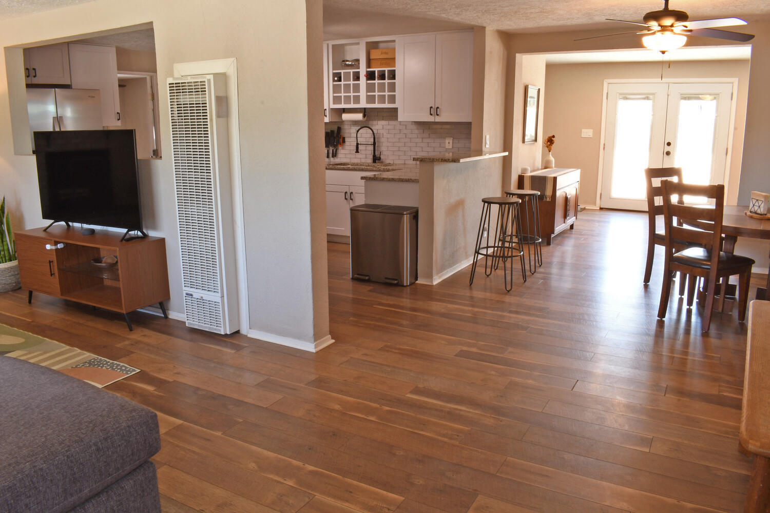 540 Hermosa Drive NE