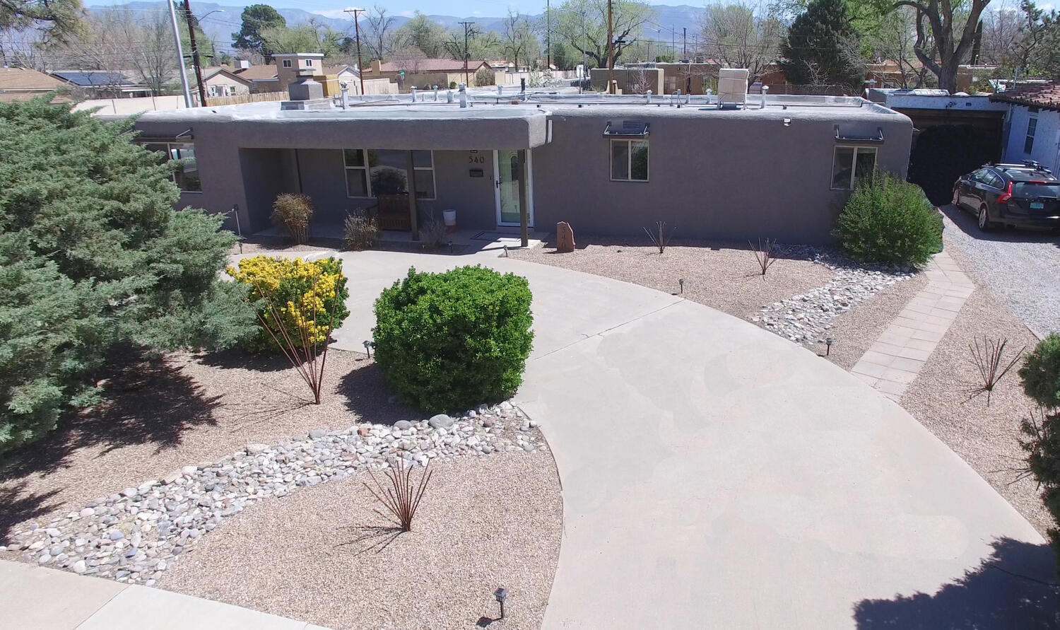 540 Hermosa Drive NE