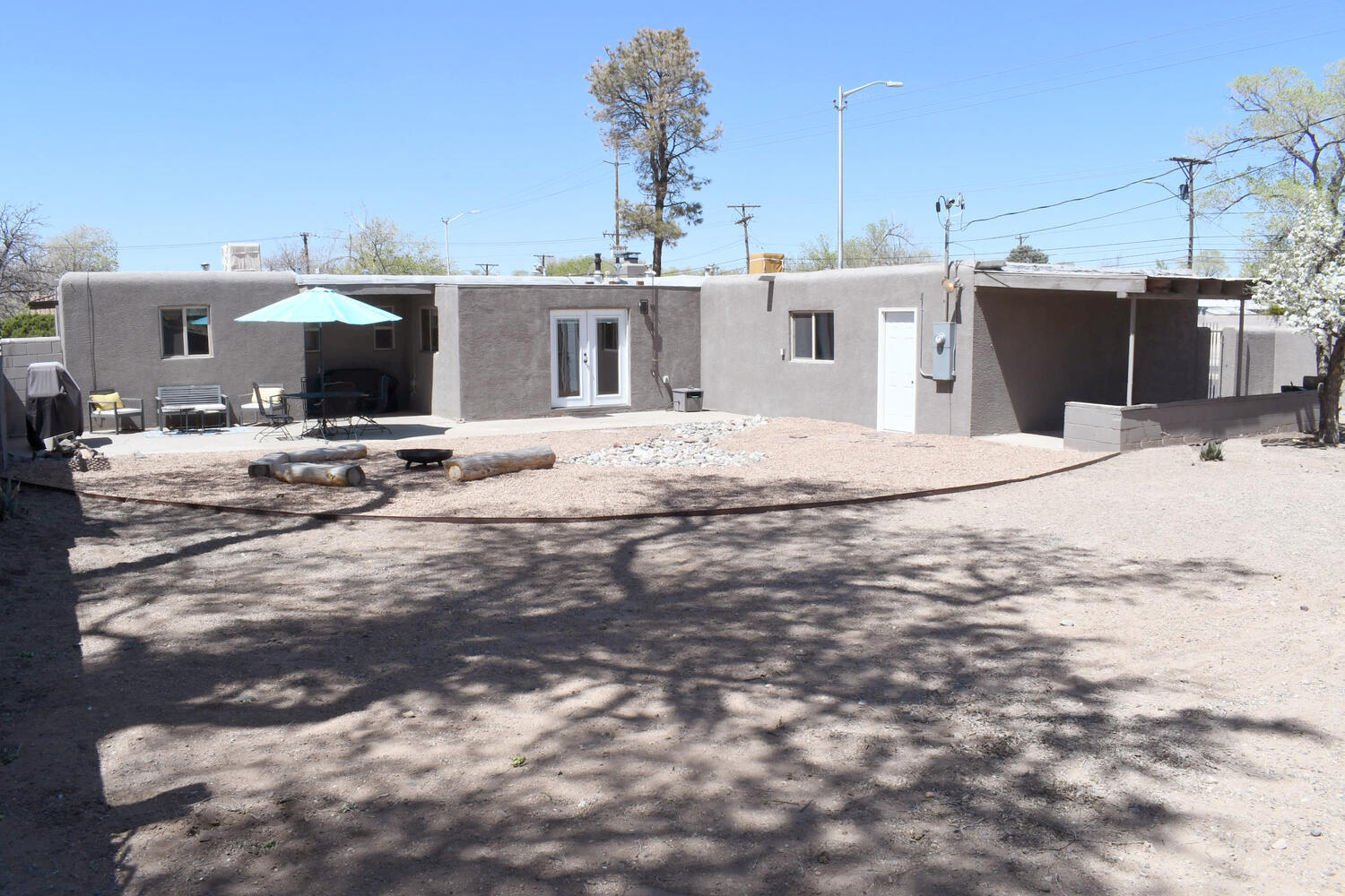 540 Hermosa Drive NE