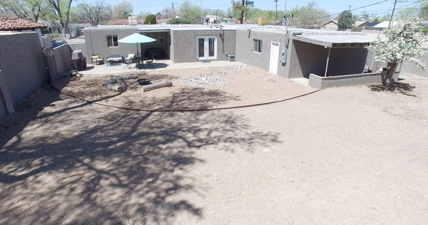 540 Hermosa Drive NE
