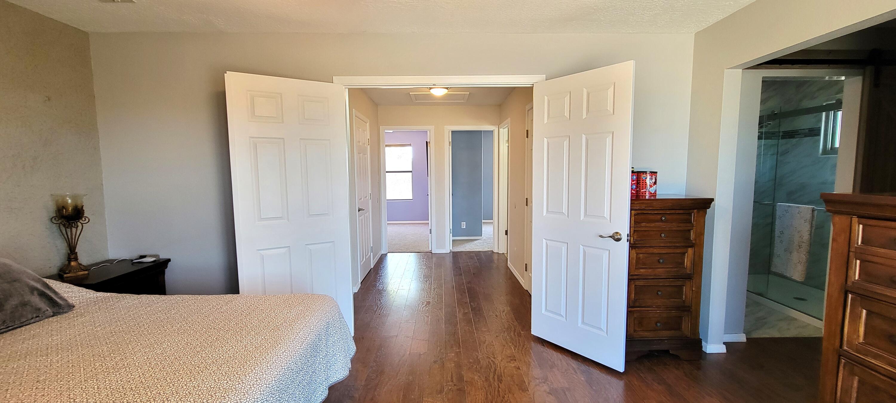 1013 Sandia Vista Road NE