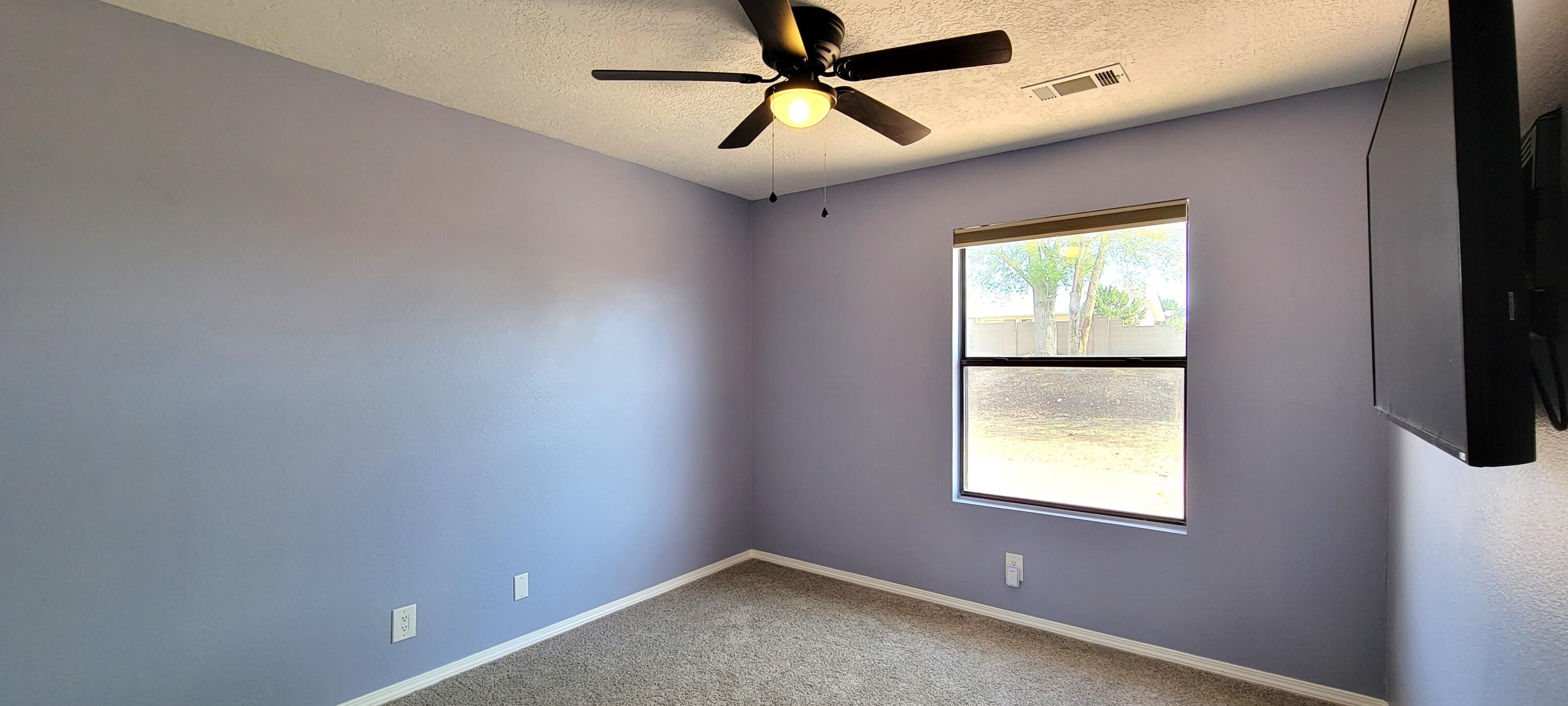 1013 Sandia Vista Road NE
