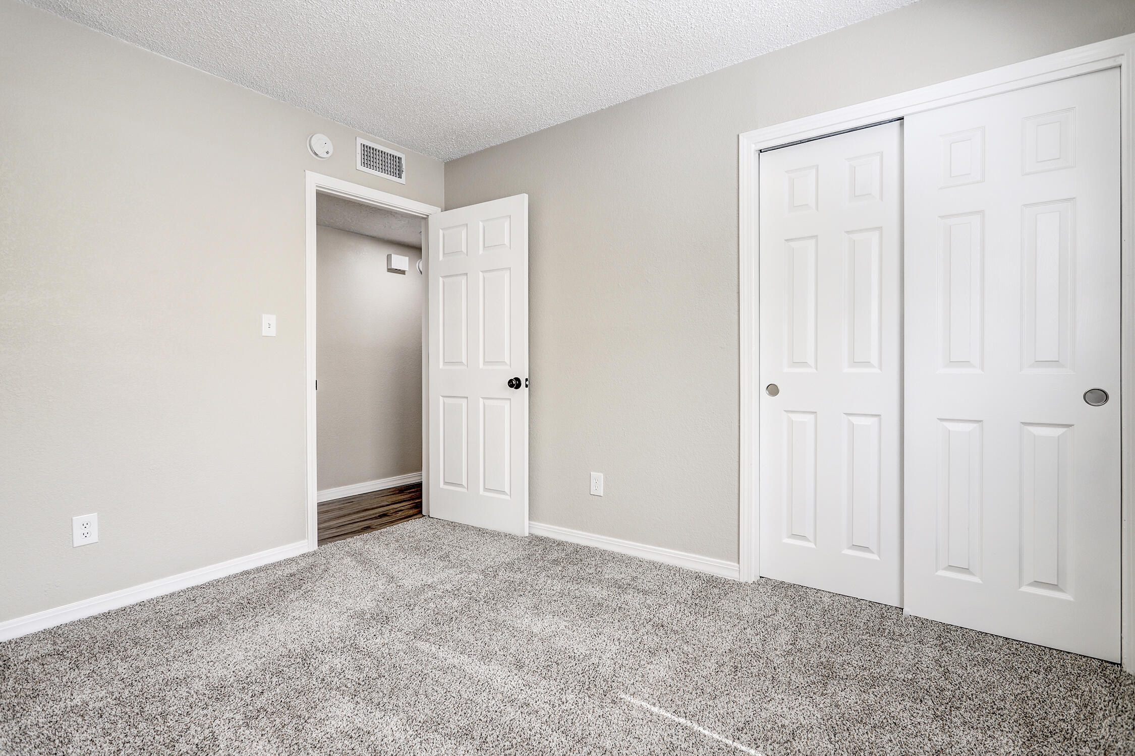 1052 Vasquez Court