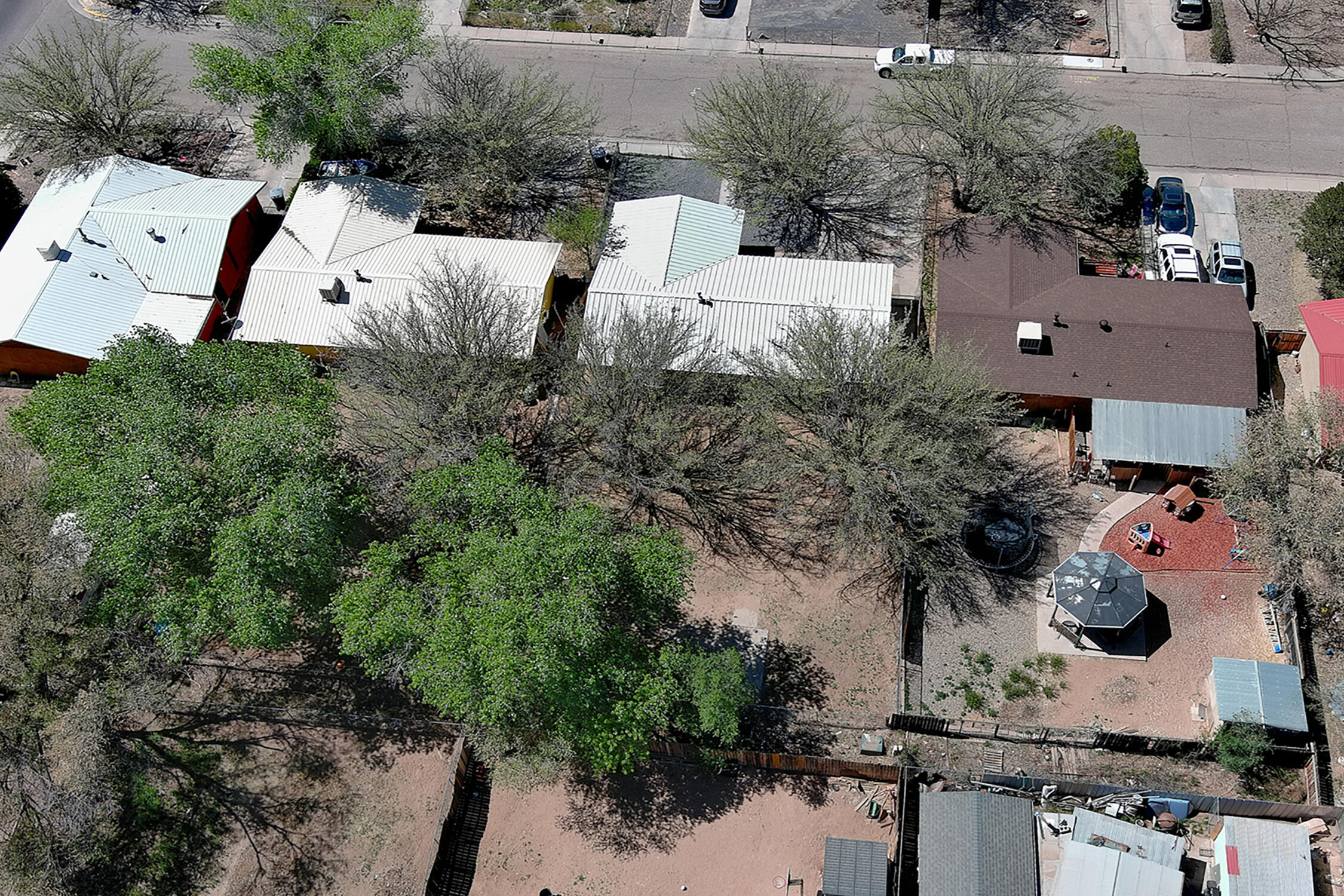 1052 Vasquez Court