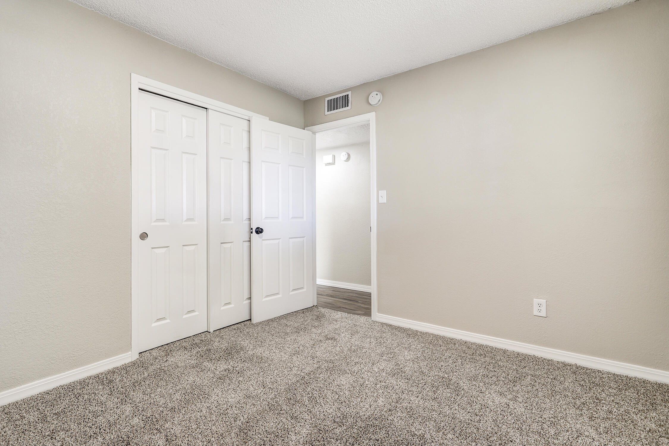 1052 Vasquez Court