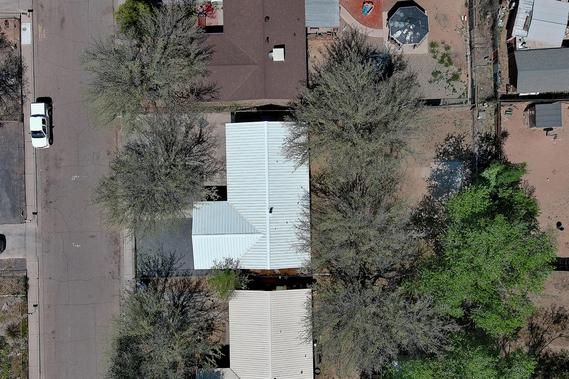 1052 Vasquez Court