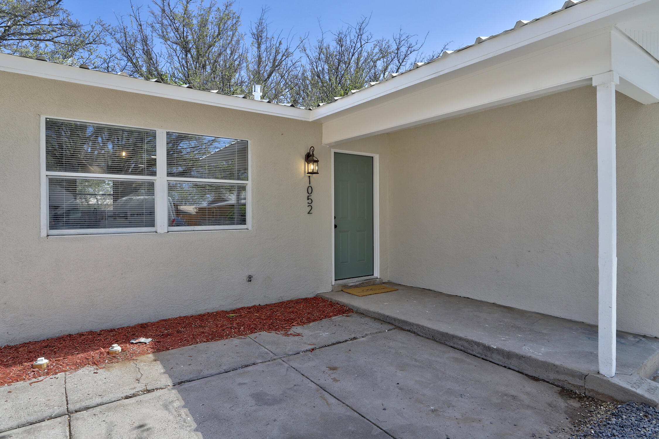 1052 Vasquez Court