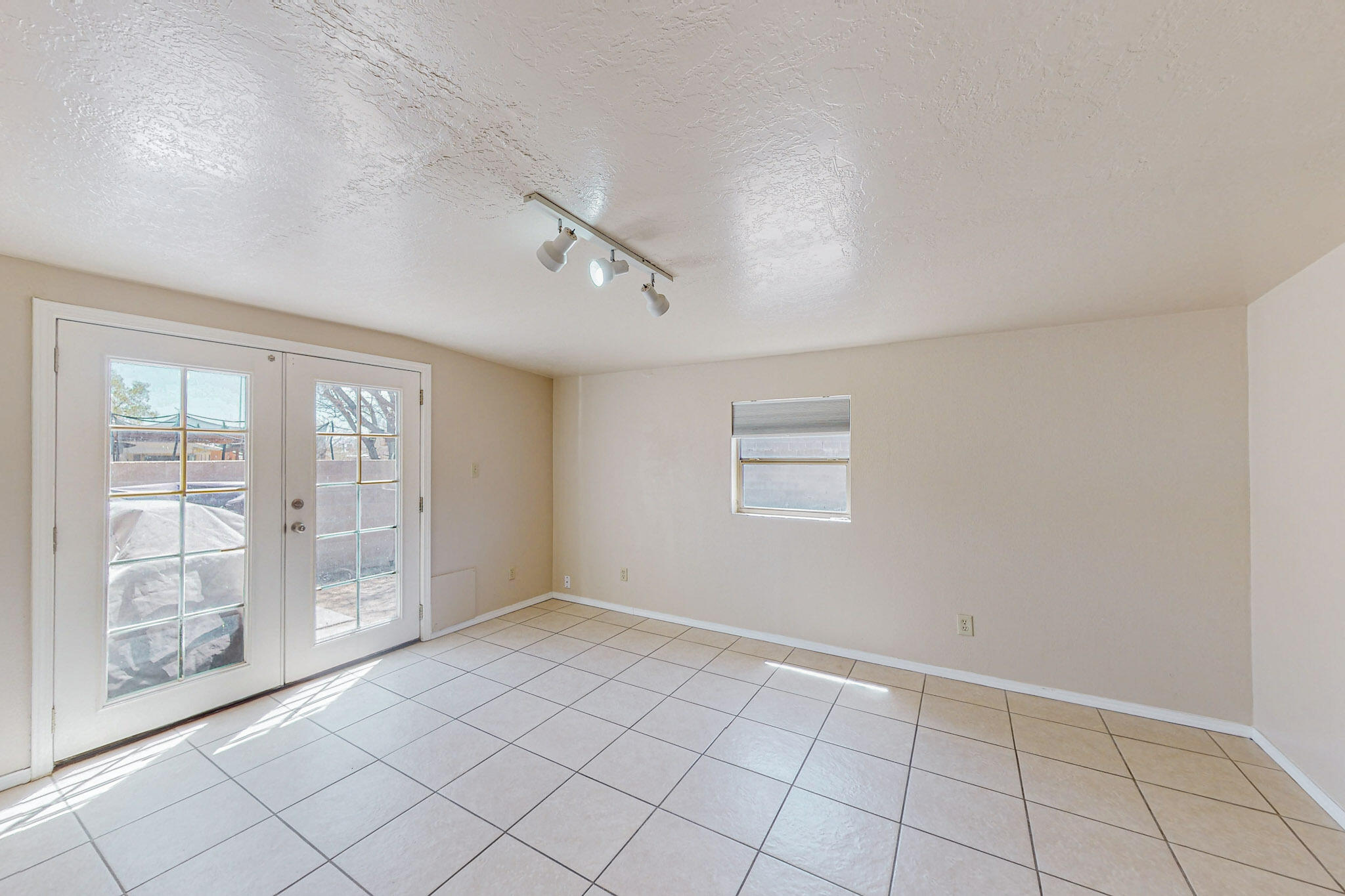 2510 Bogie Road SE