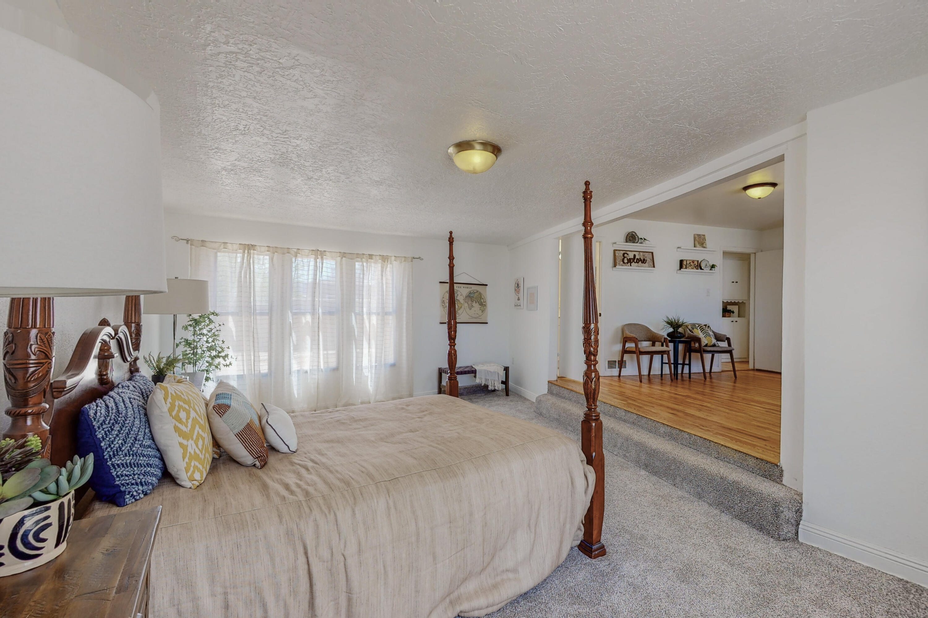 11016 Phoenix Avenue NE