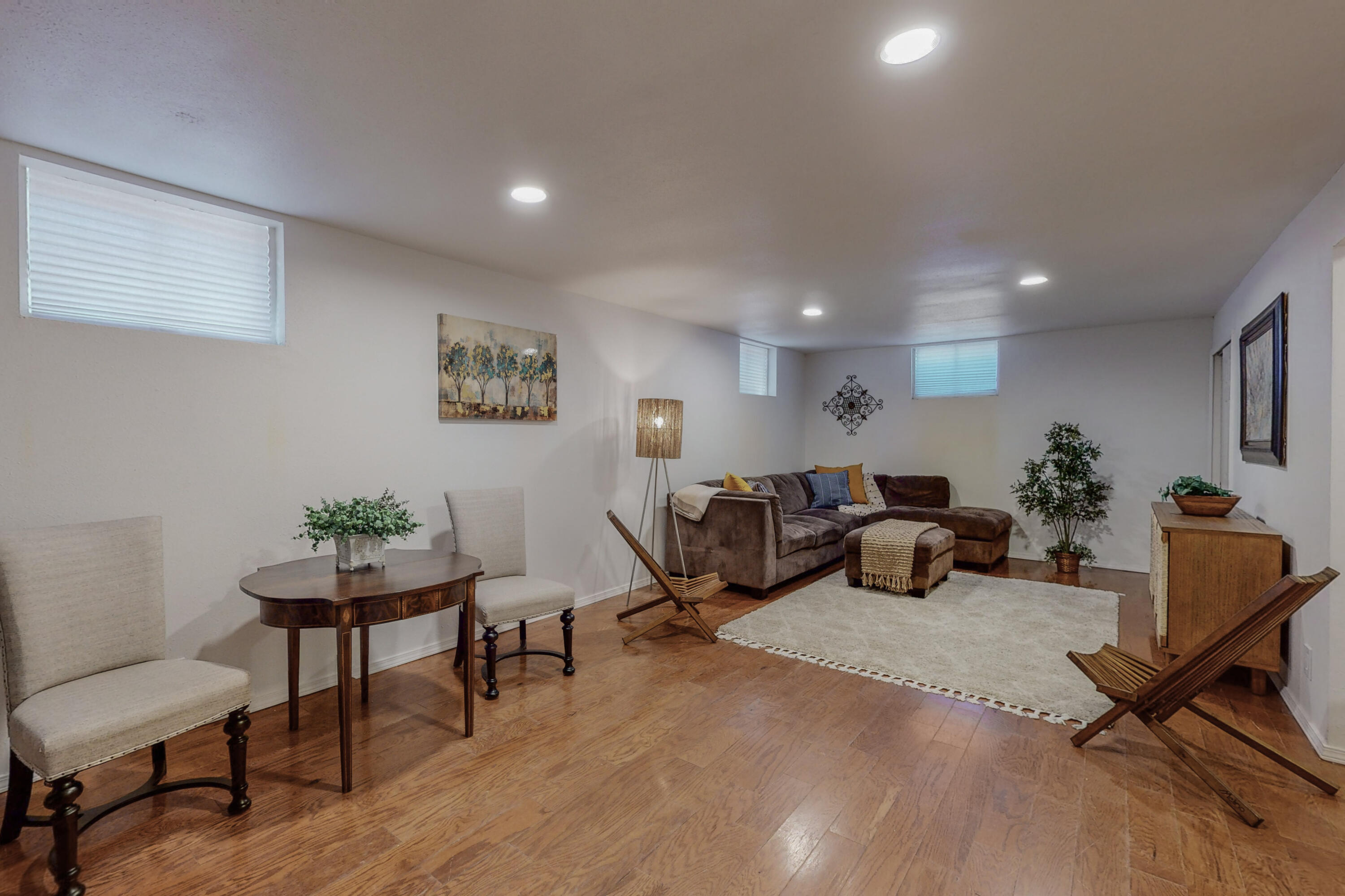 11016 Phoenix Avenue NE