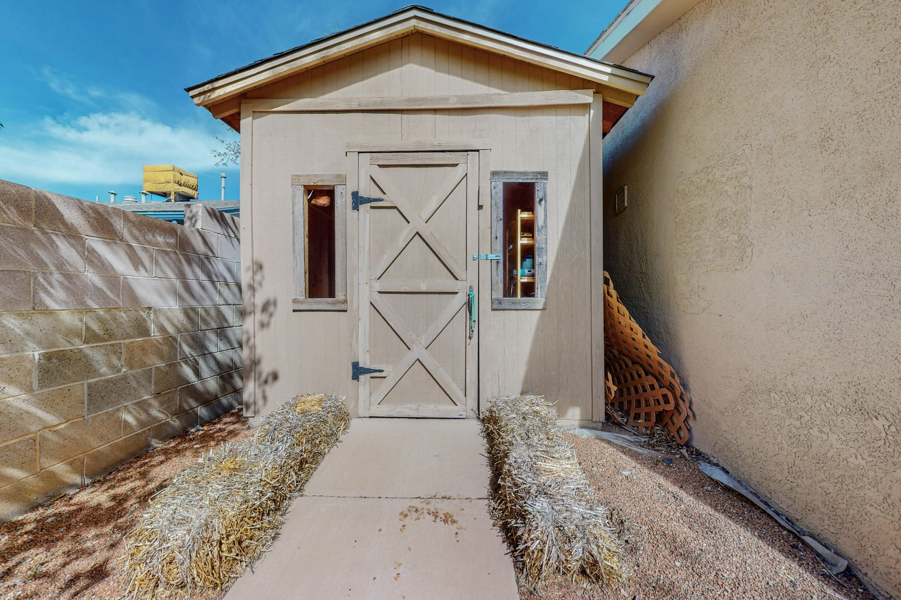 3829 Westerfeld Drive NE