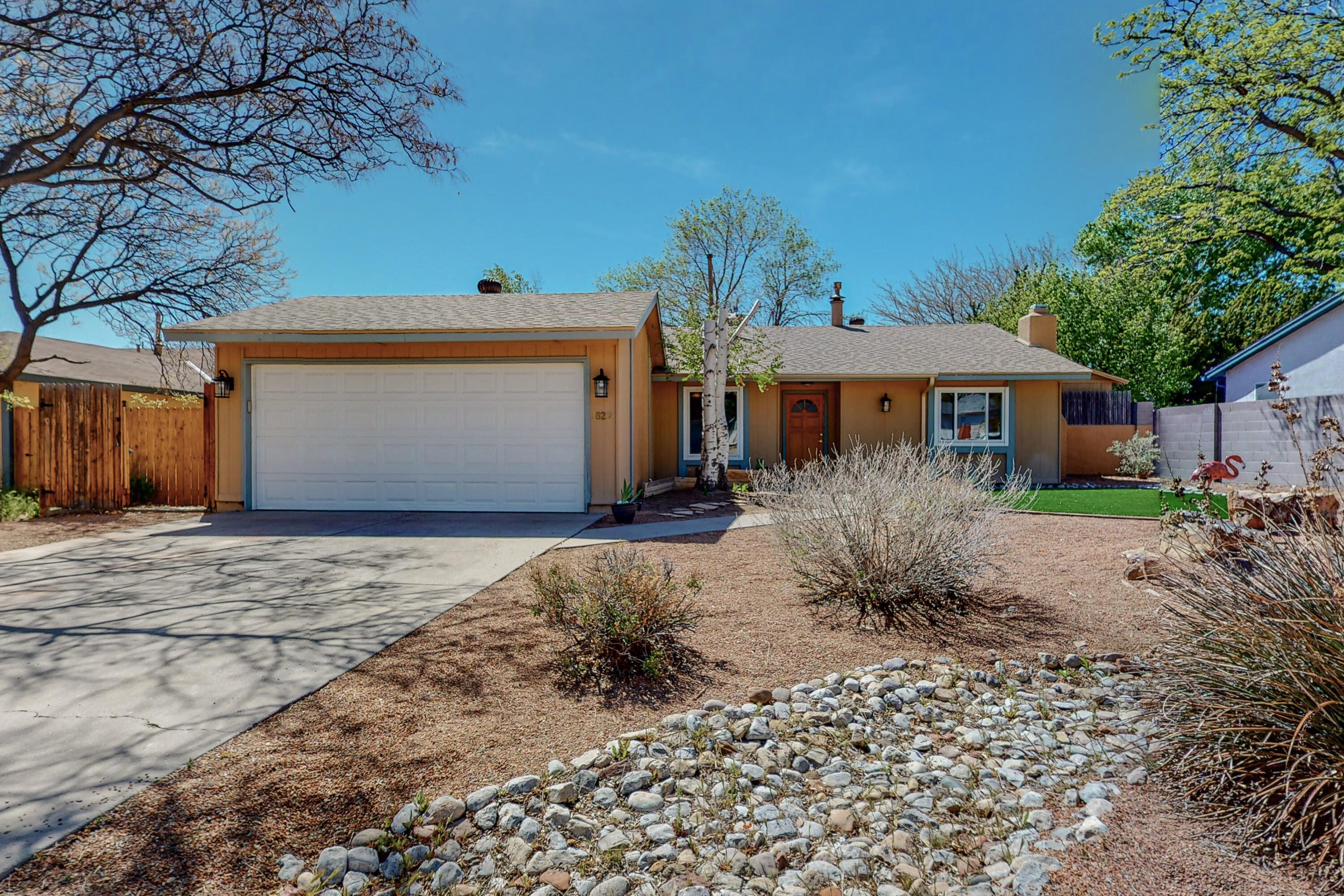 3829 Westerfeld Drive NE