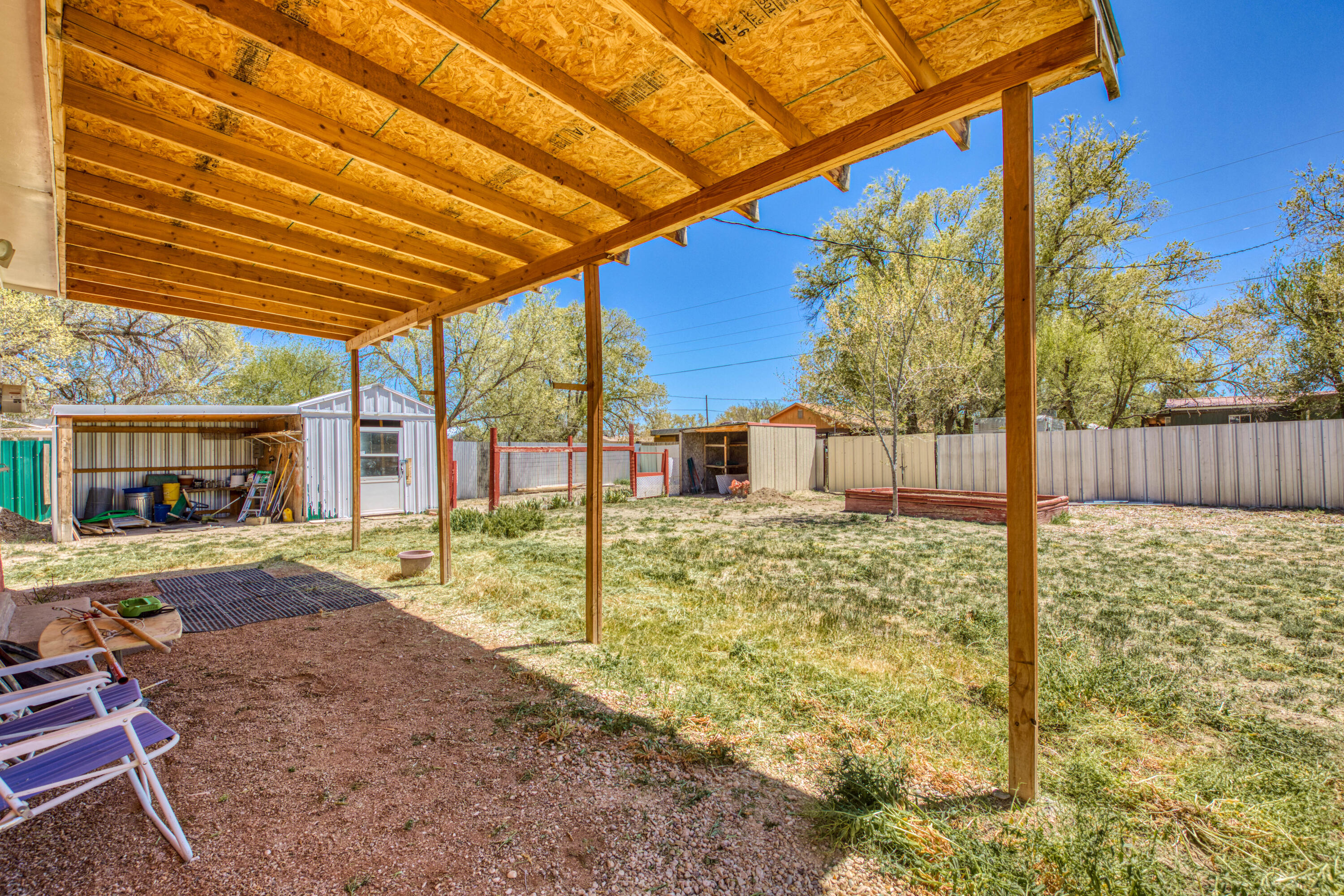 602 W Highland Avenue