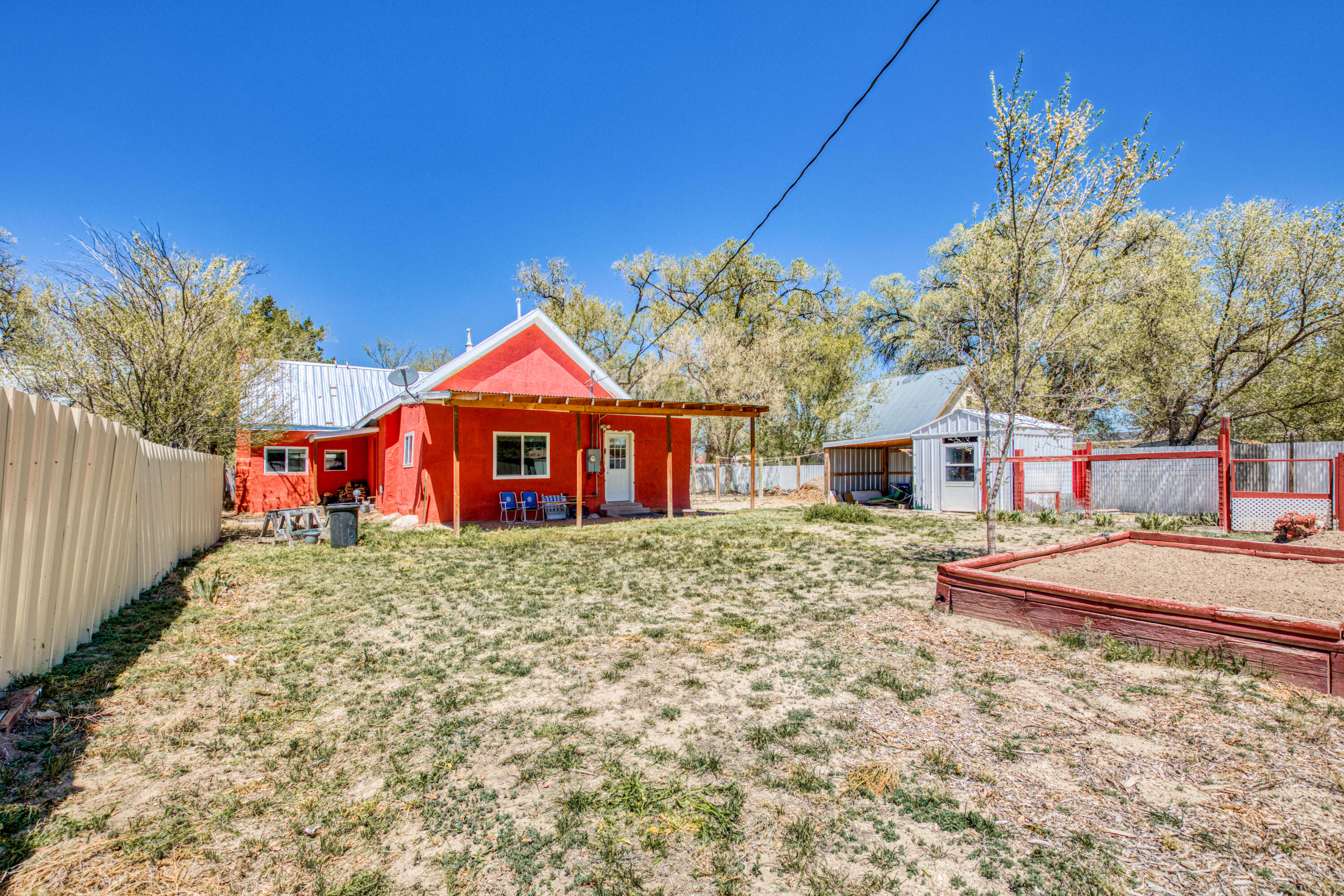 602 W Highland Avenue