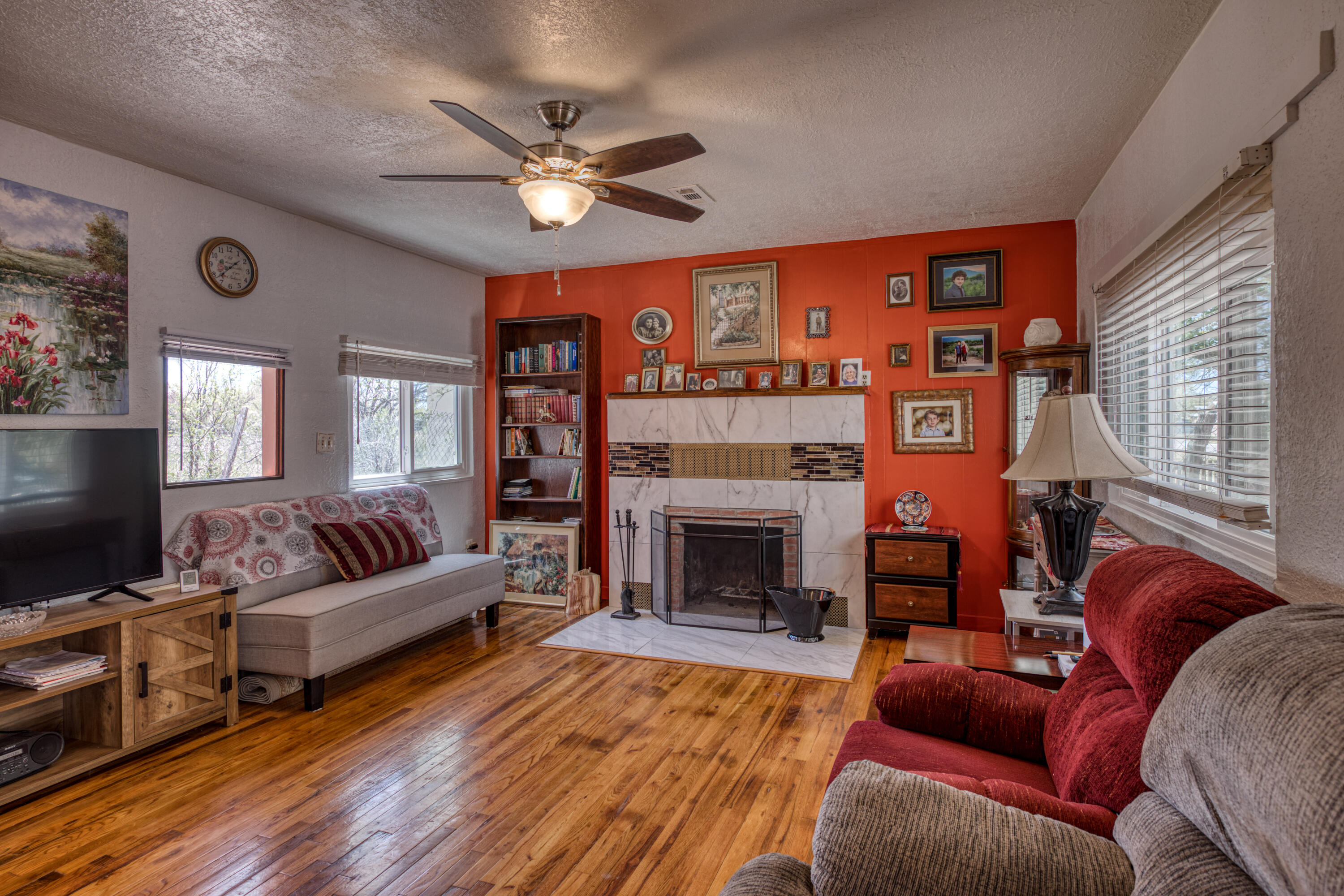 602 W Highland Avenue