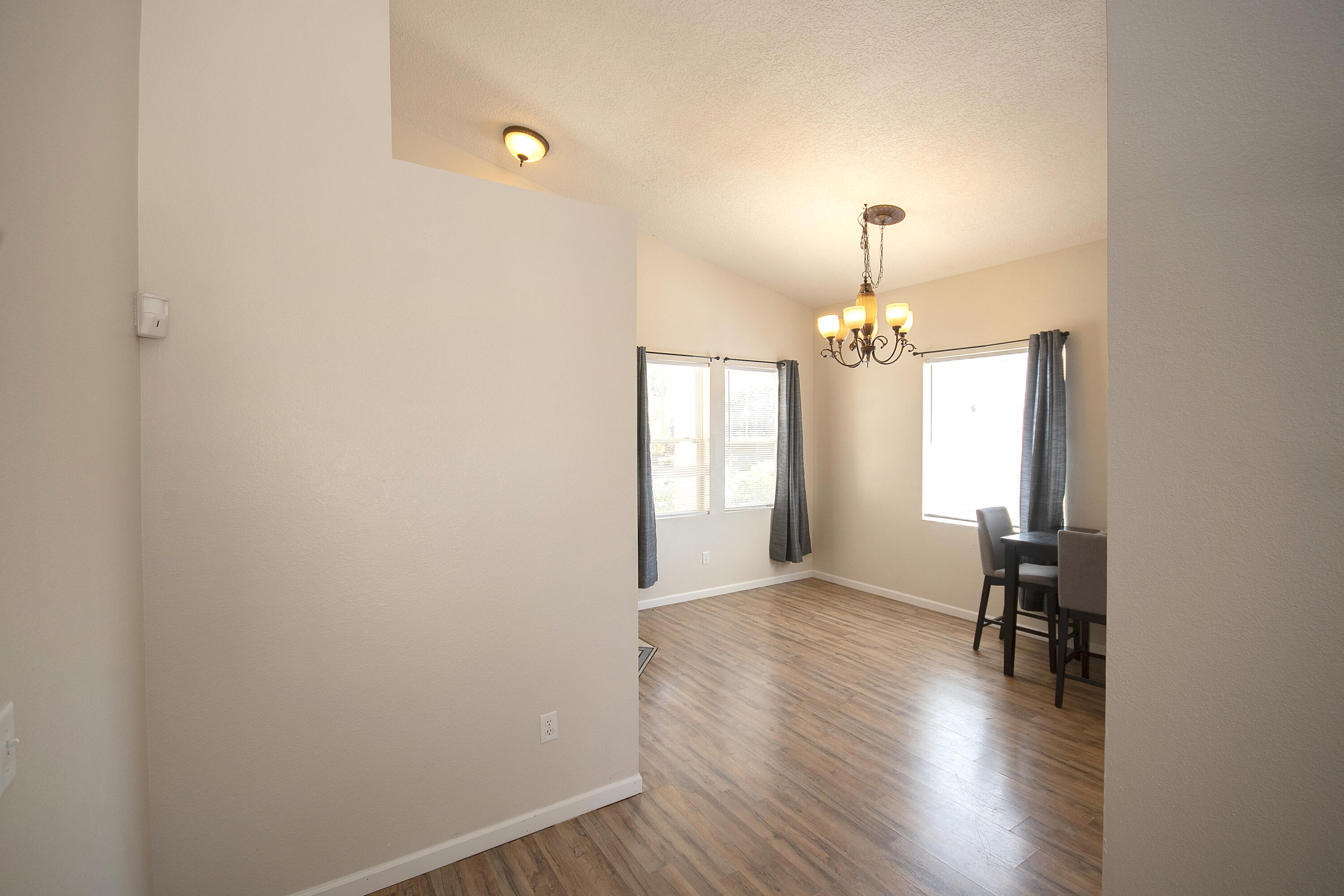 275 Cloud View Avenue SW