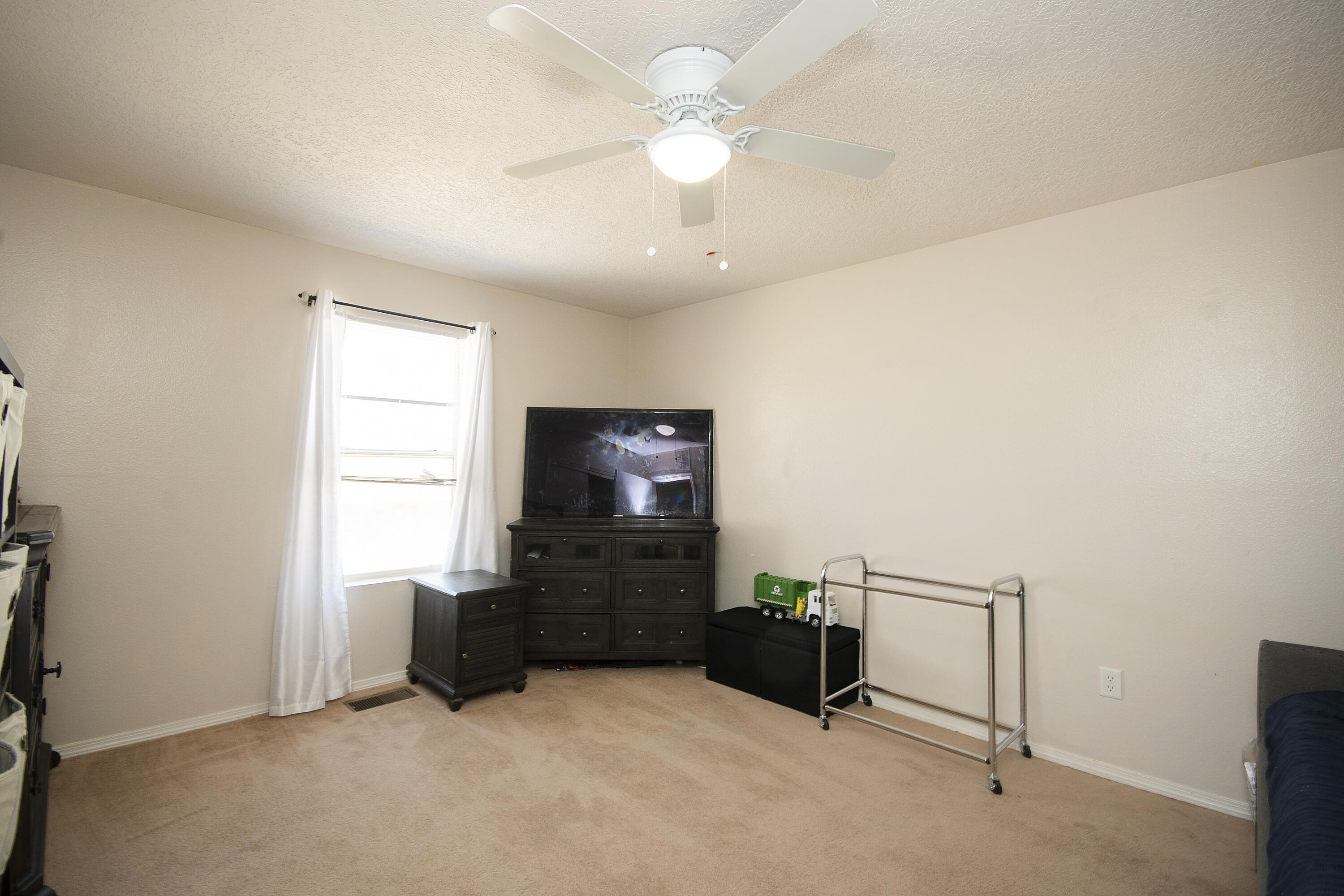 275 Cloud View Avenue SW