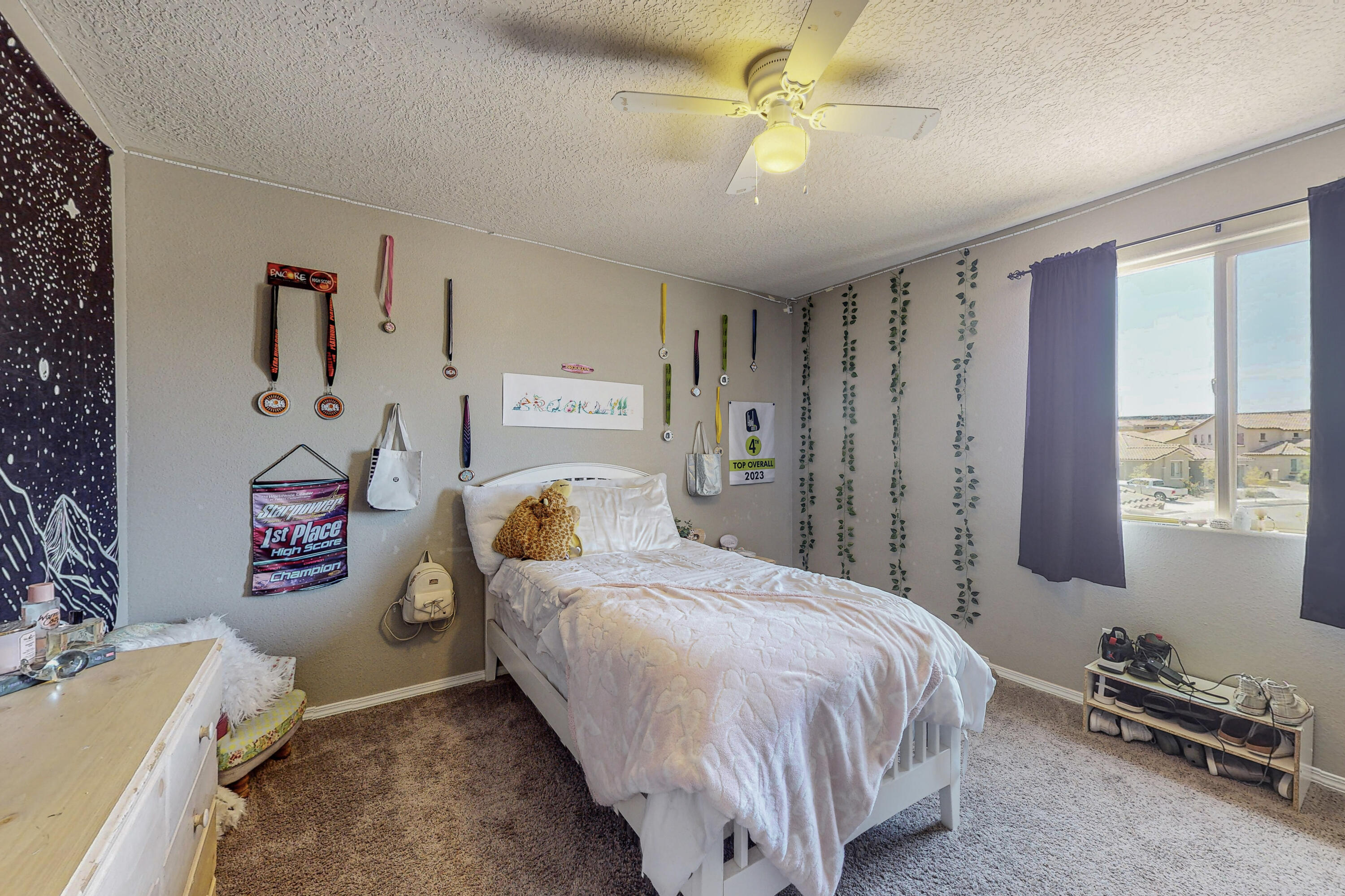 2016 Abo Canyon Drive NW