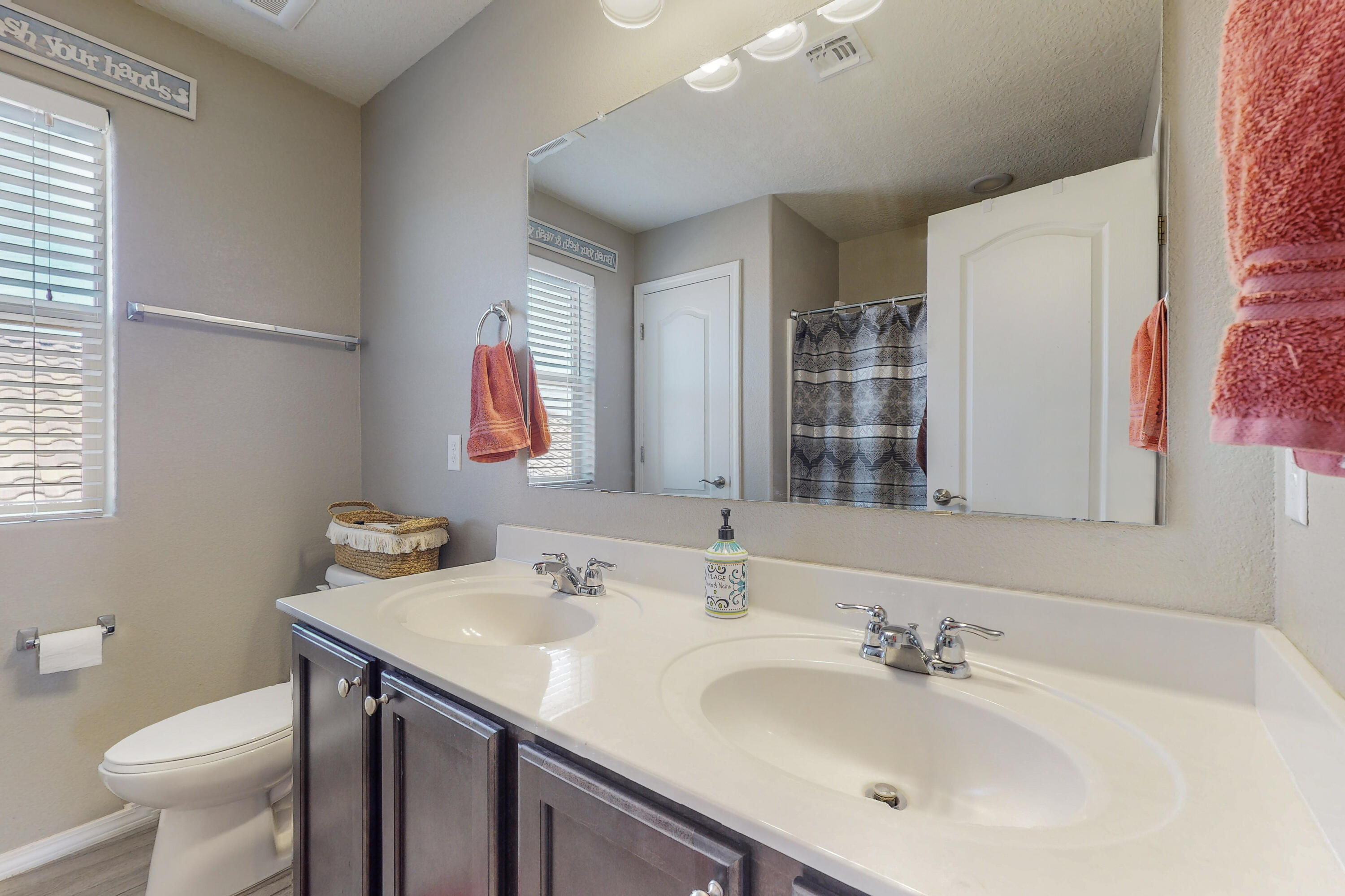 2016 Abo Canyon Drive NW