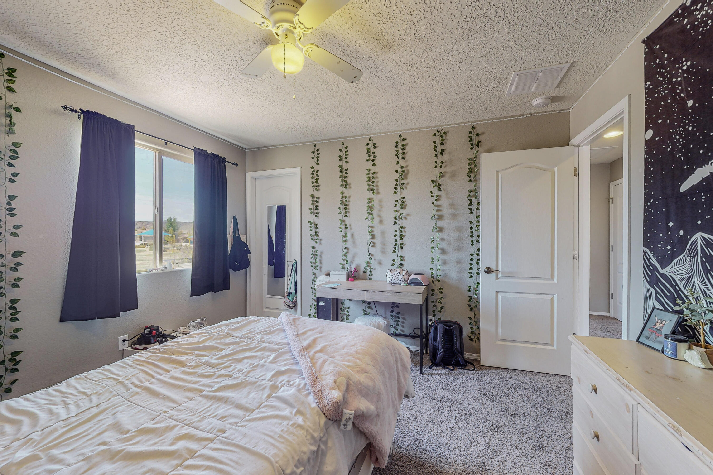 2016 Abo Canyon Drive NW