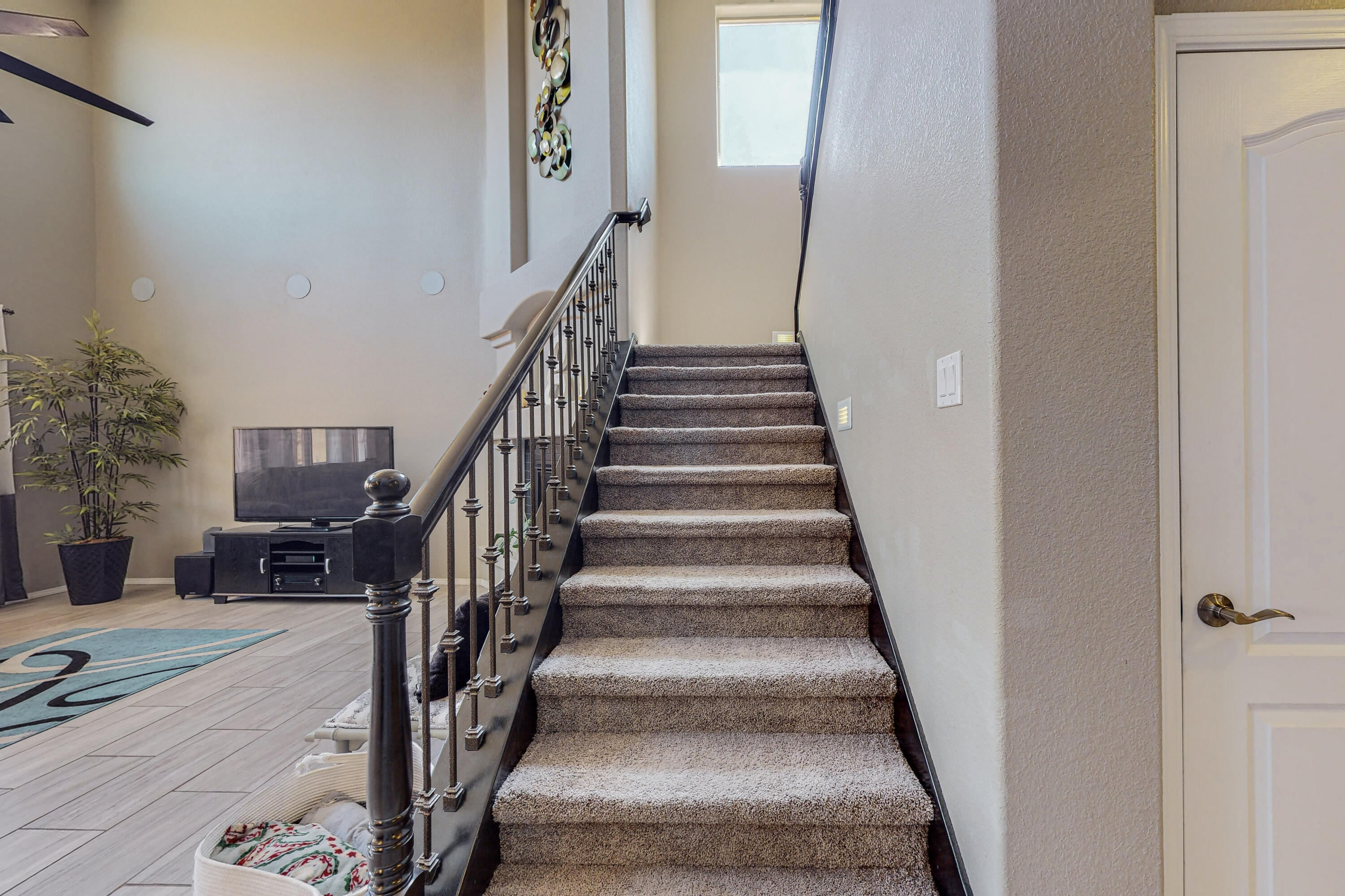 2016 Abo Canyon Drive NW