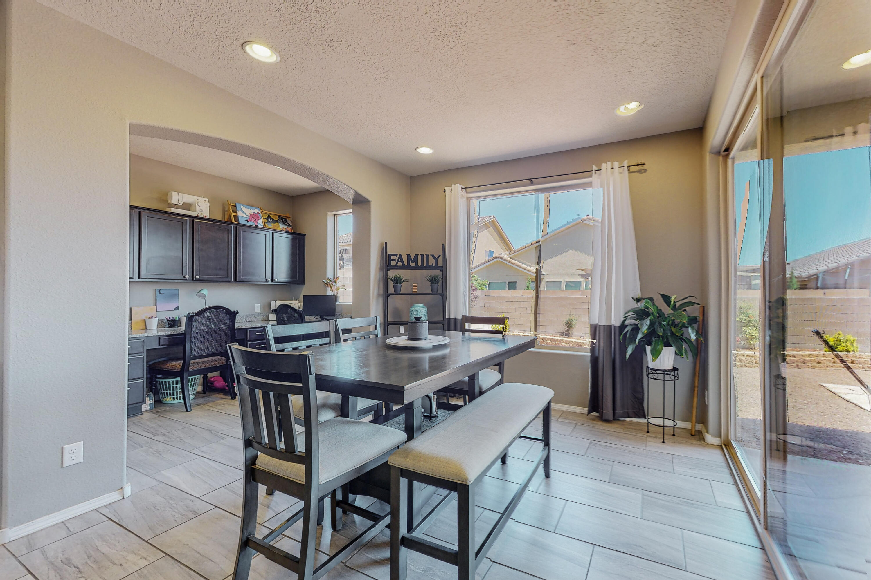 2016 Abo Canyon Drive NW