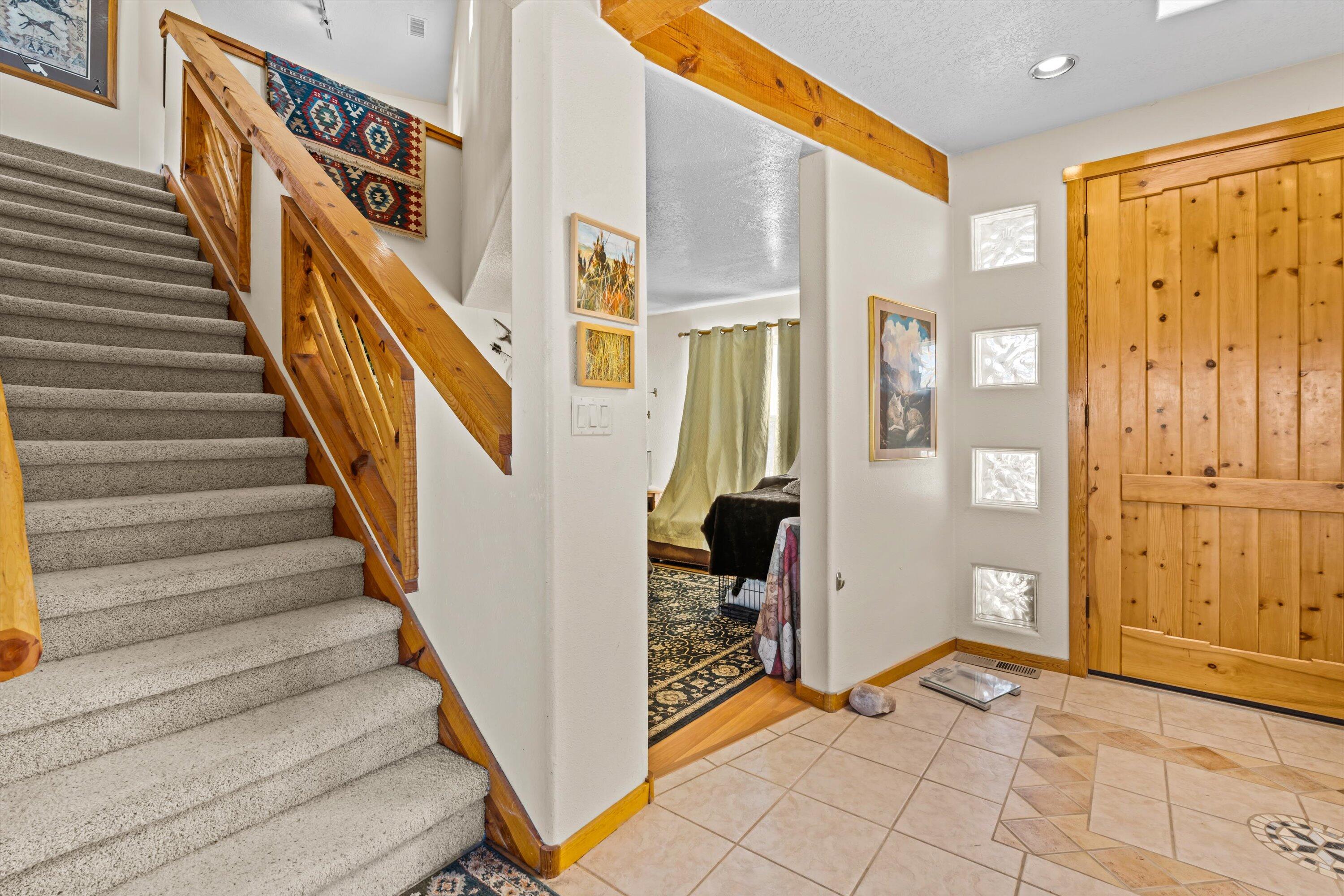 1460 Nez Perce Loop NE