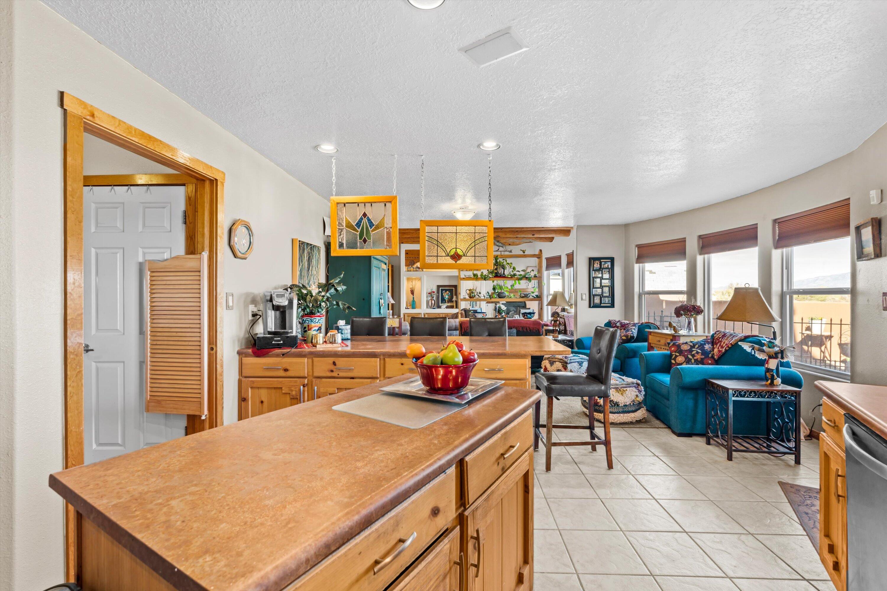 1460 Nez Perce Loop NE