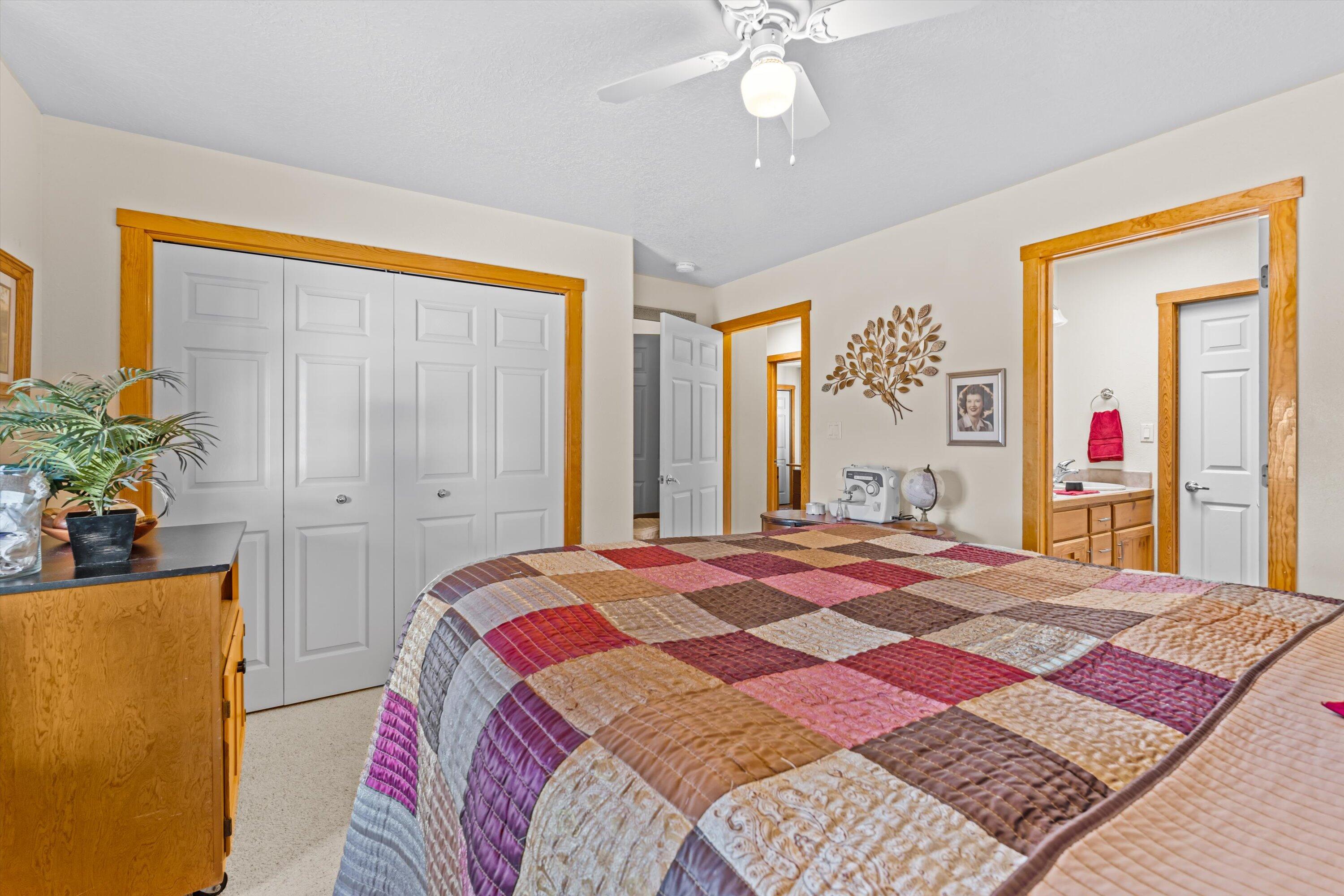 1460 Nez Perce Loop NE