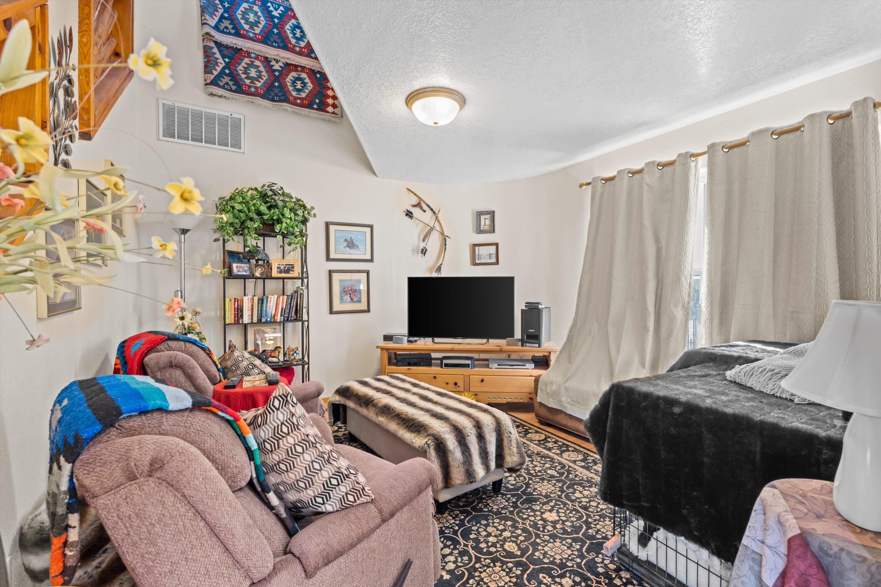 1460 Nez Perce Loop NE