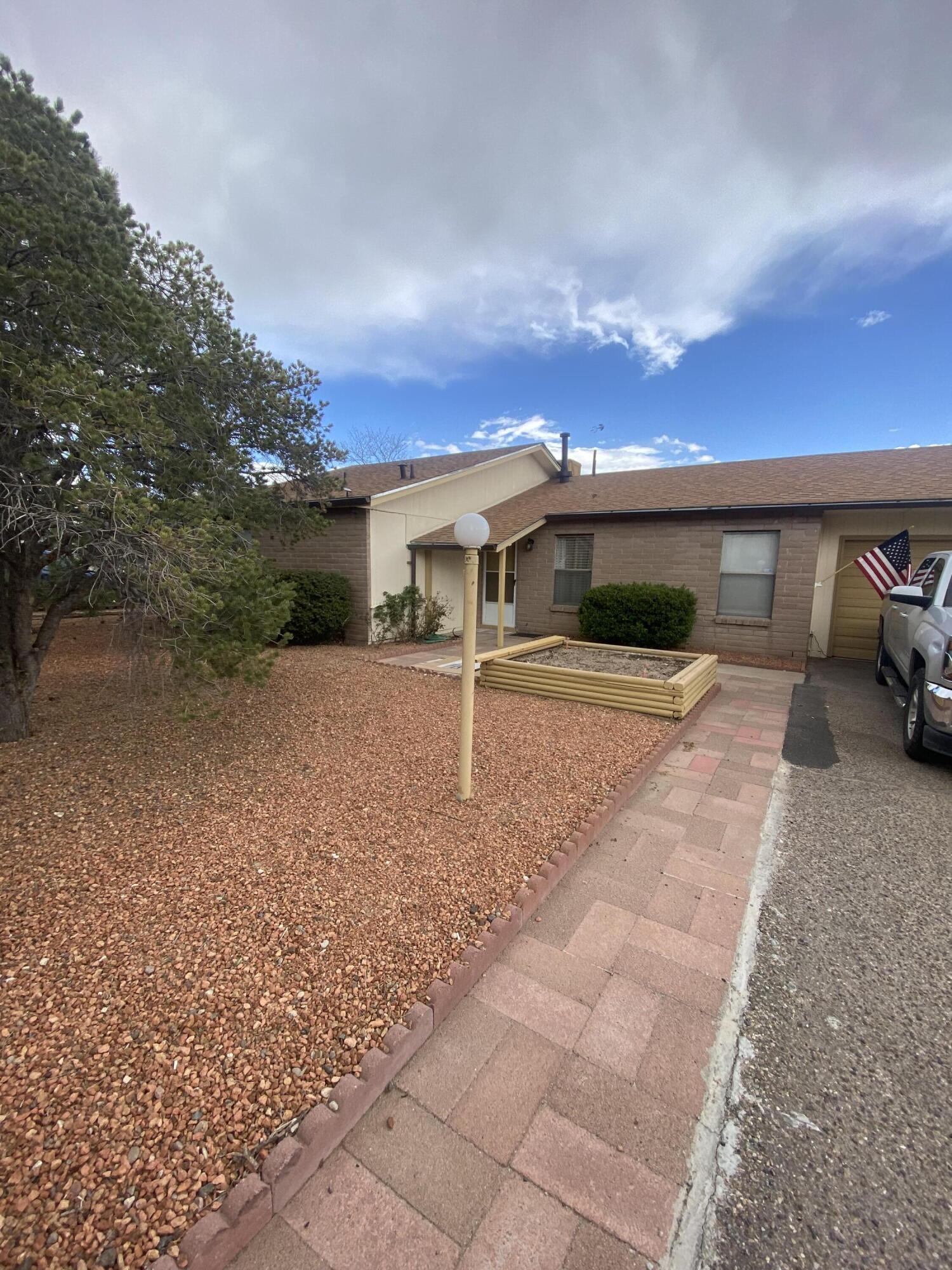 1730 Procyon Court SE