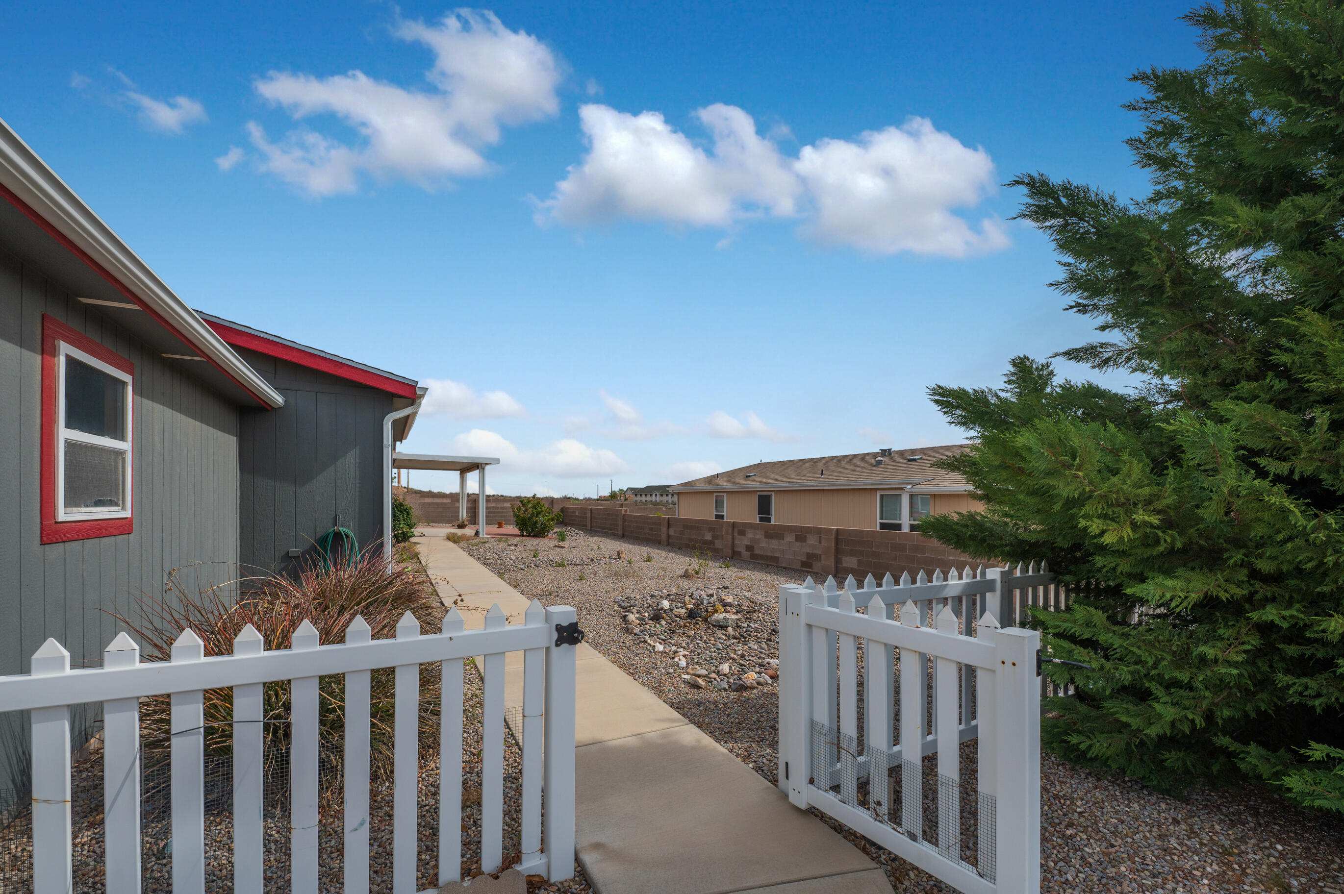 154 Sunrise Bluffs Drive