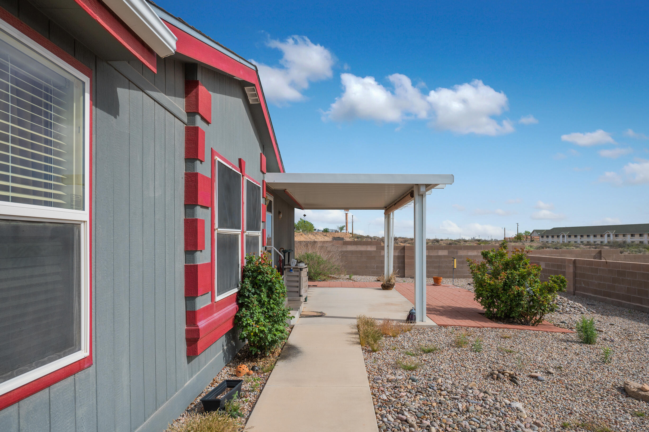 154 Sunrise Bluffs Drive