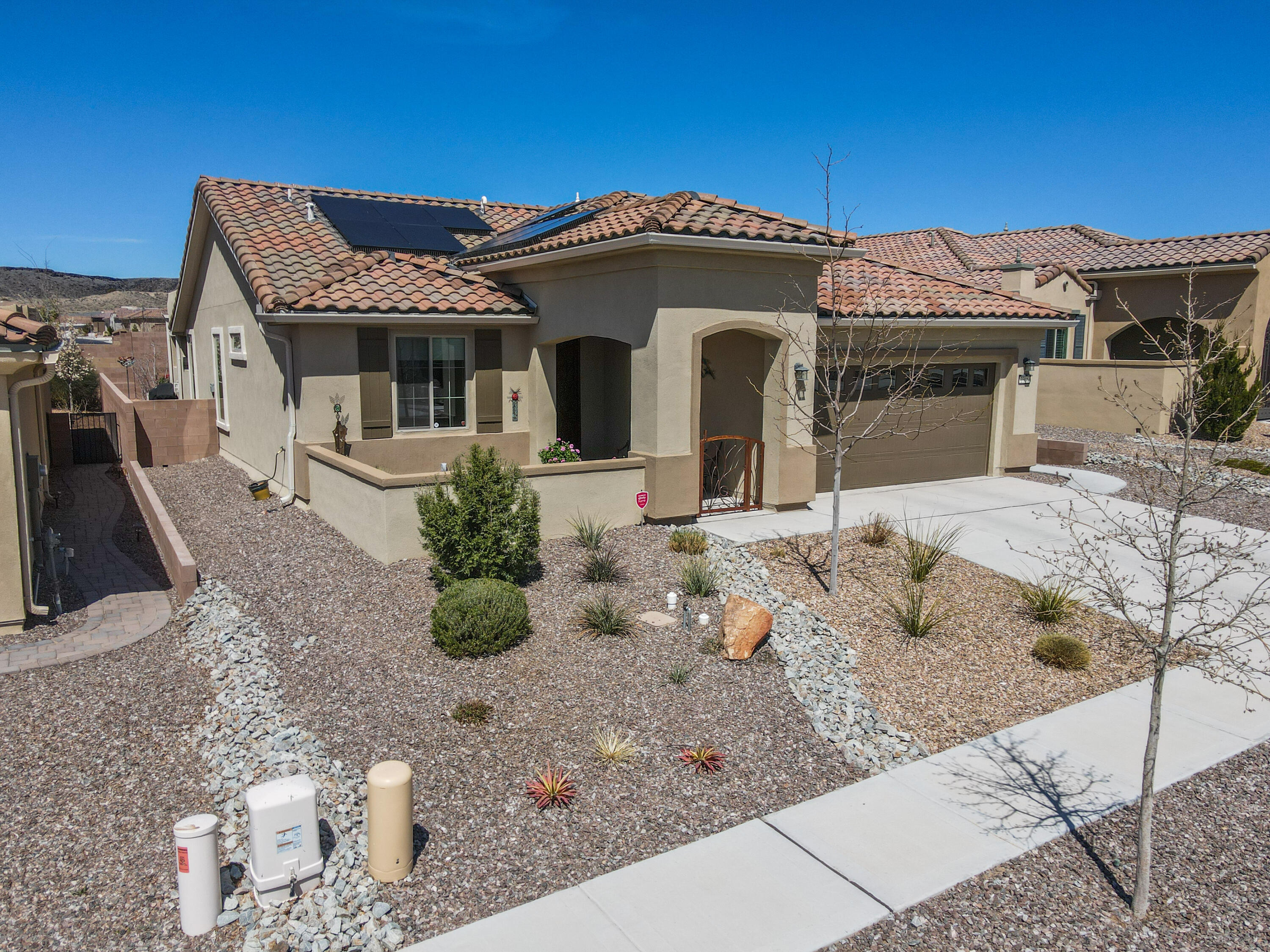 2305 Chuckwalla Spring Trail NW