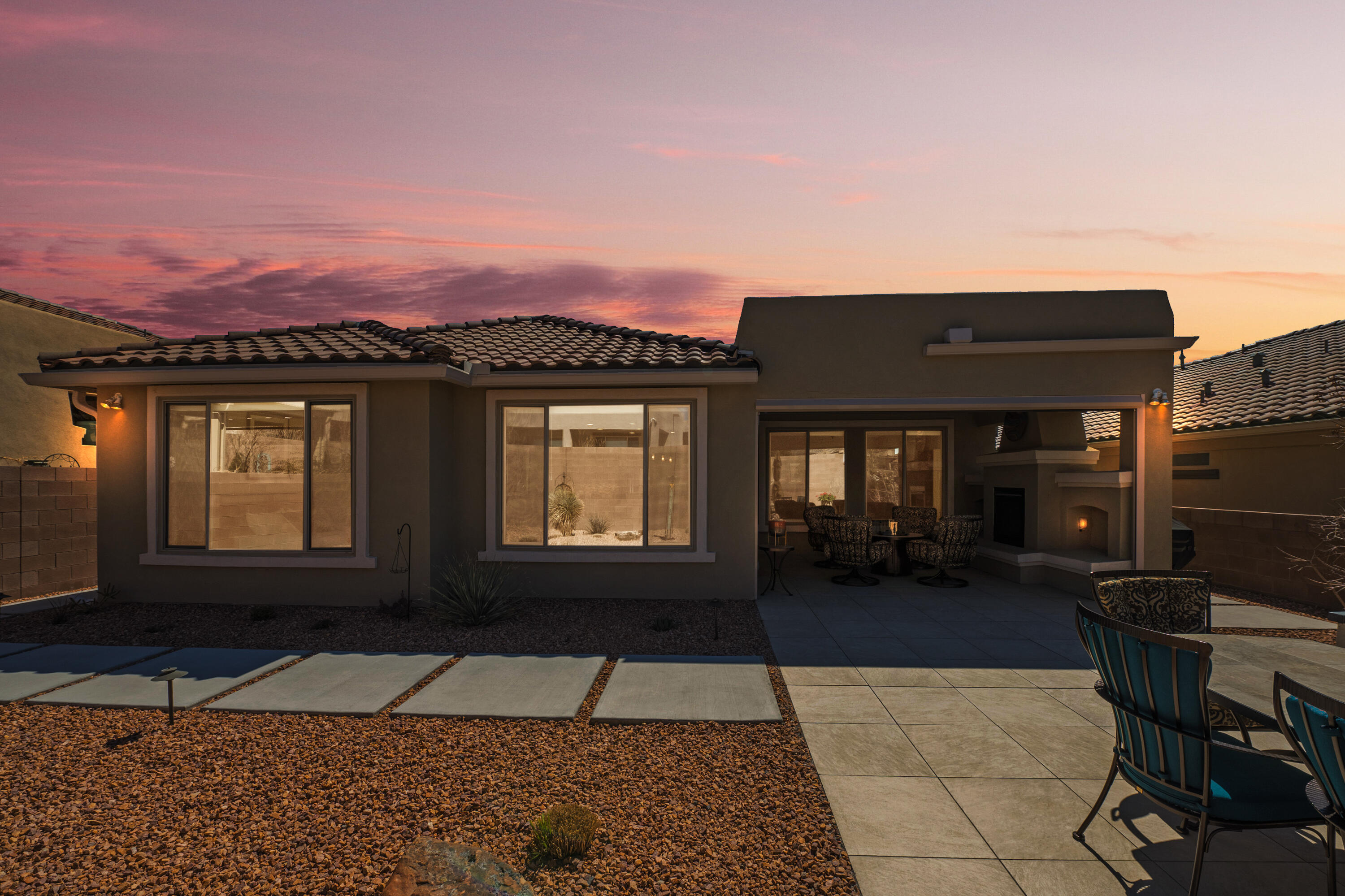 2305 Chuckwalla Spring Trail NW